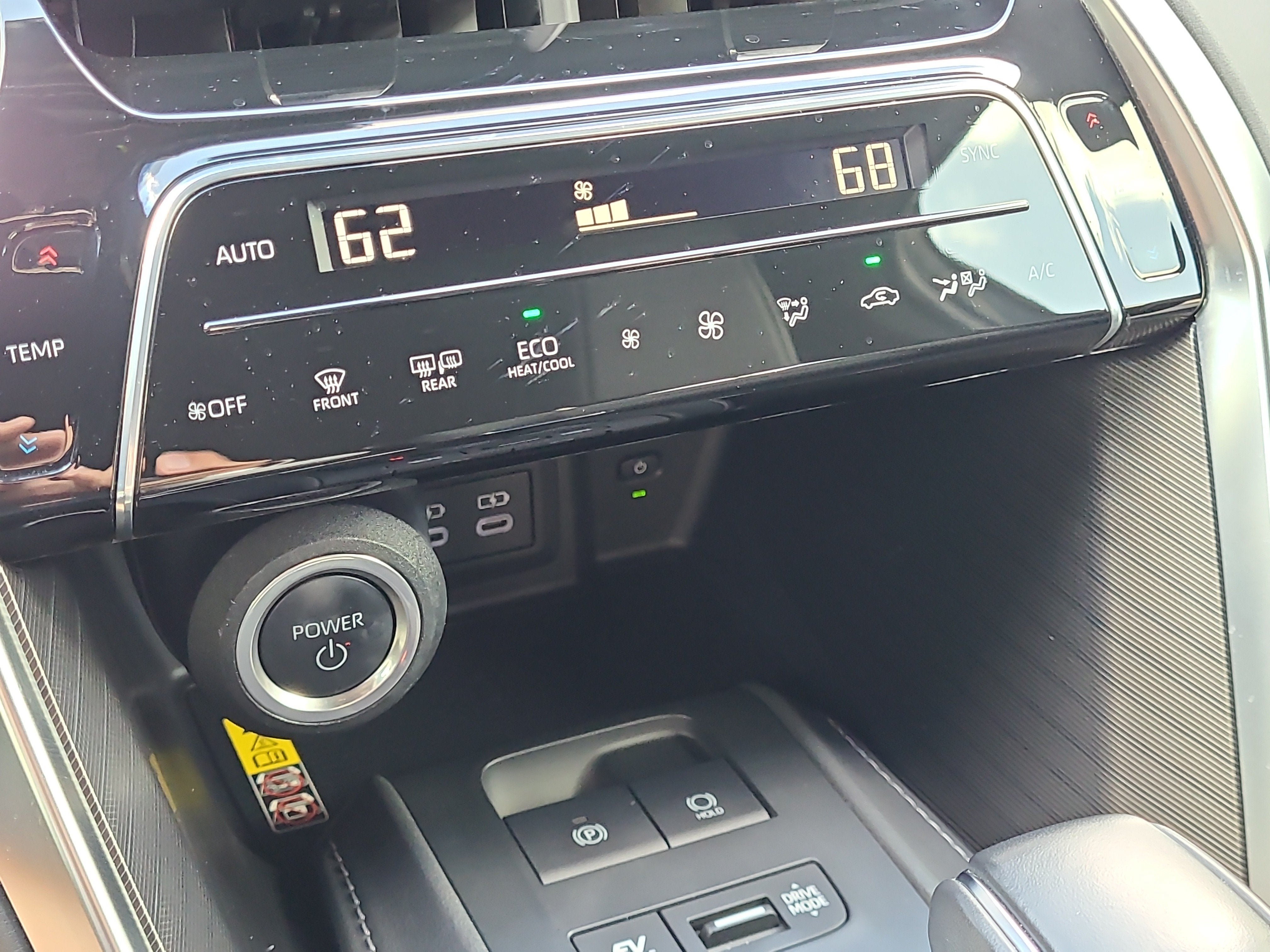 2023 Toyota Venza LE