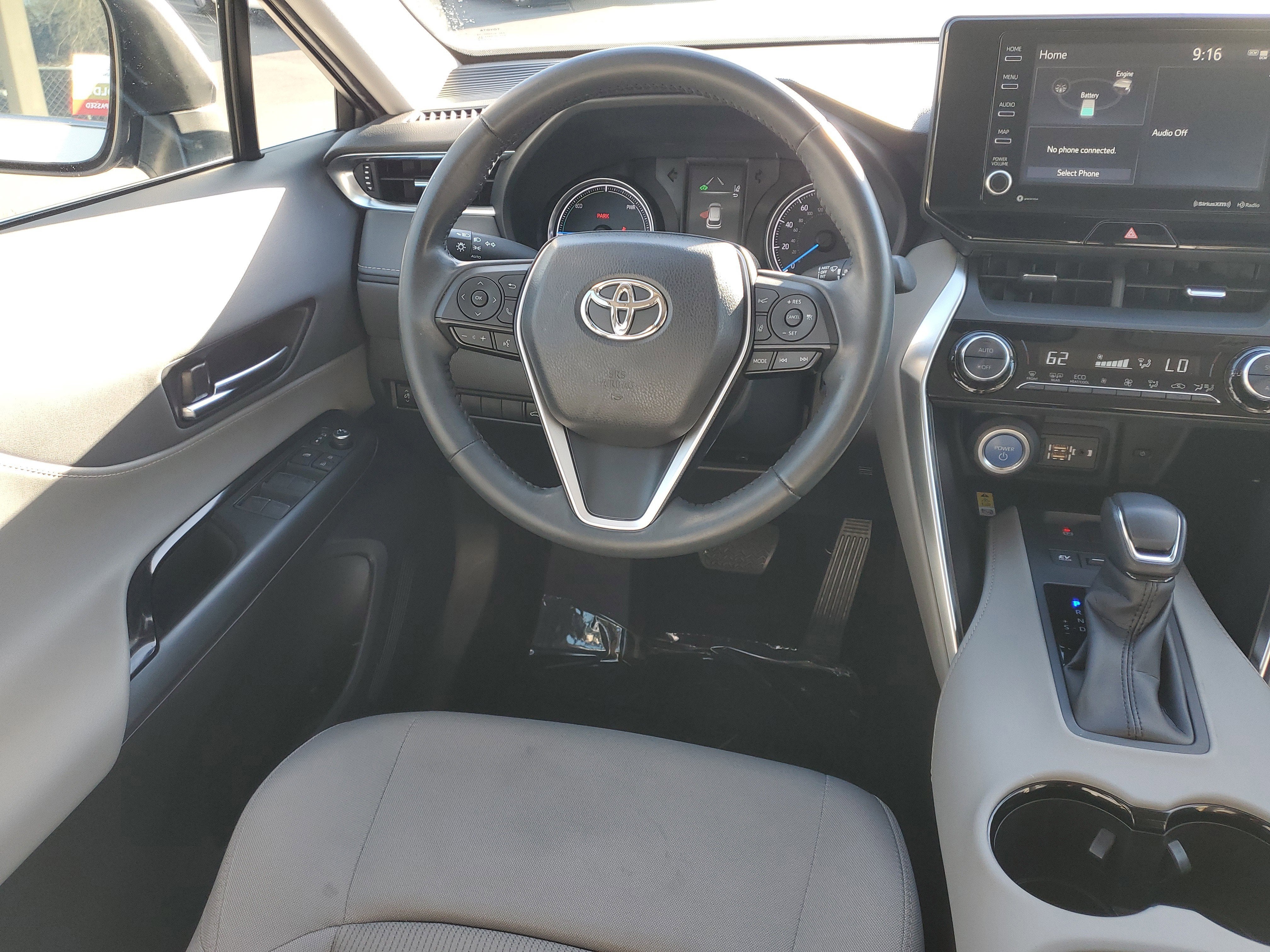 2022 Toyota Venza LE