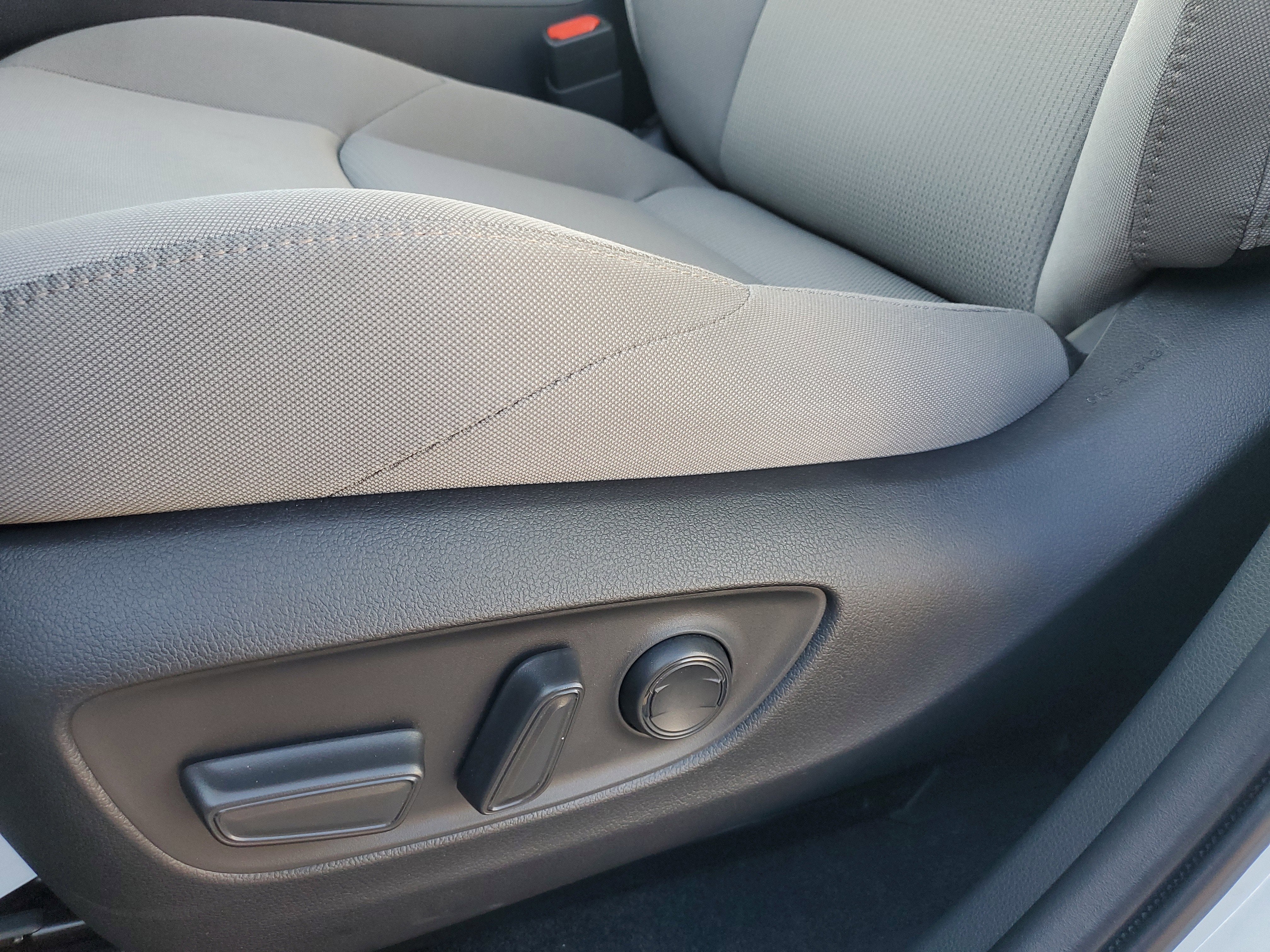 2022 Toyota Venza LE