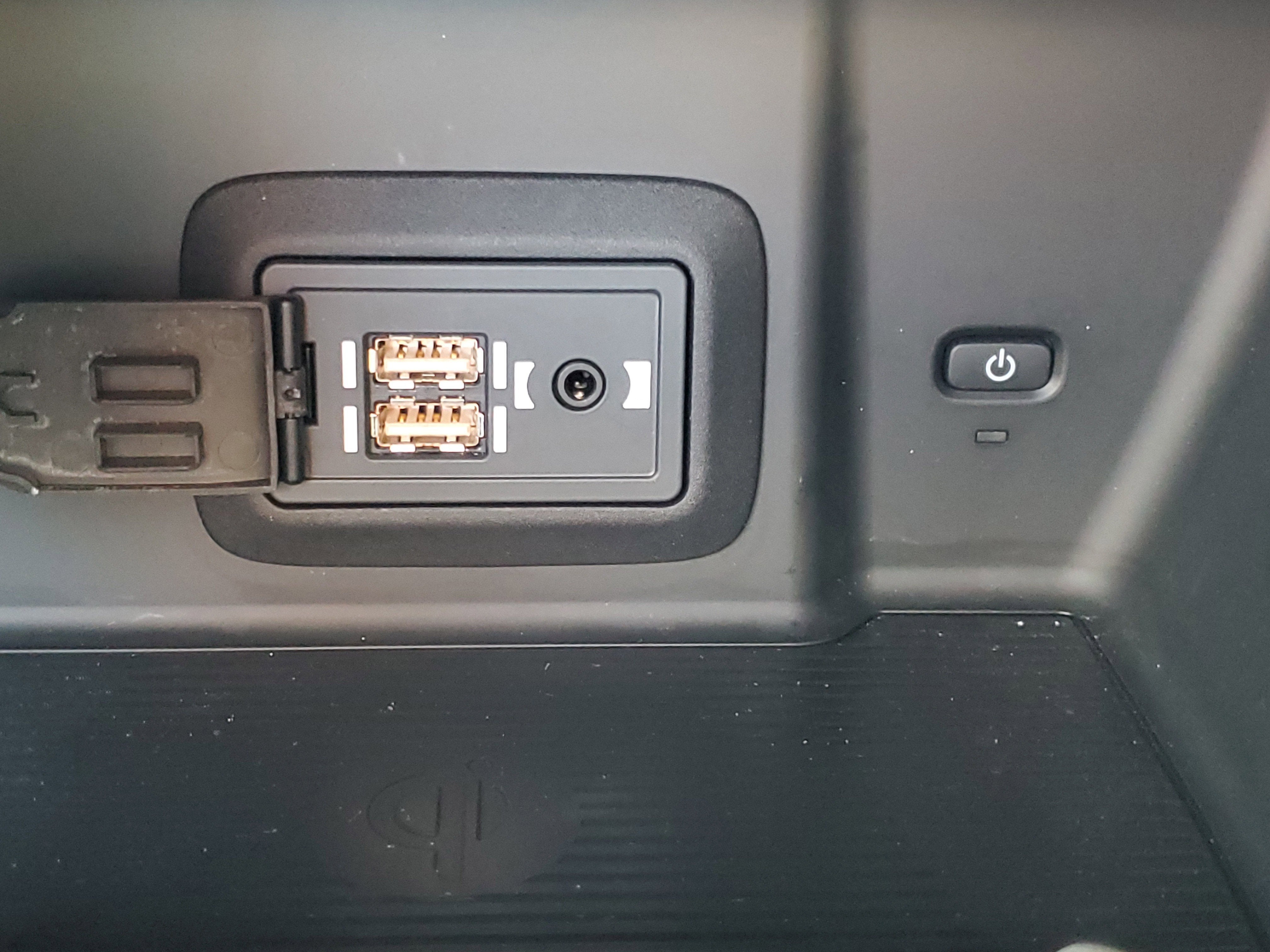 2022 Toyota Venza LE