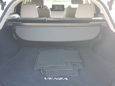 2022 Toyota Venza LE