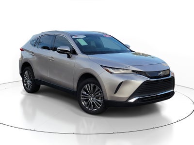 2022 Toyota Venza XLE