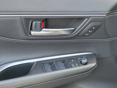 2022 Toyota Venza XLE