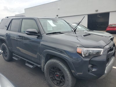 2024 Toyota 4Runner TRD Off Road