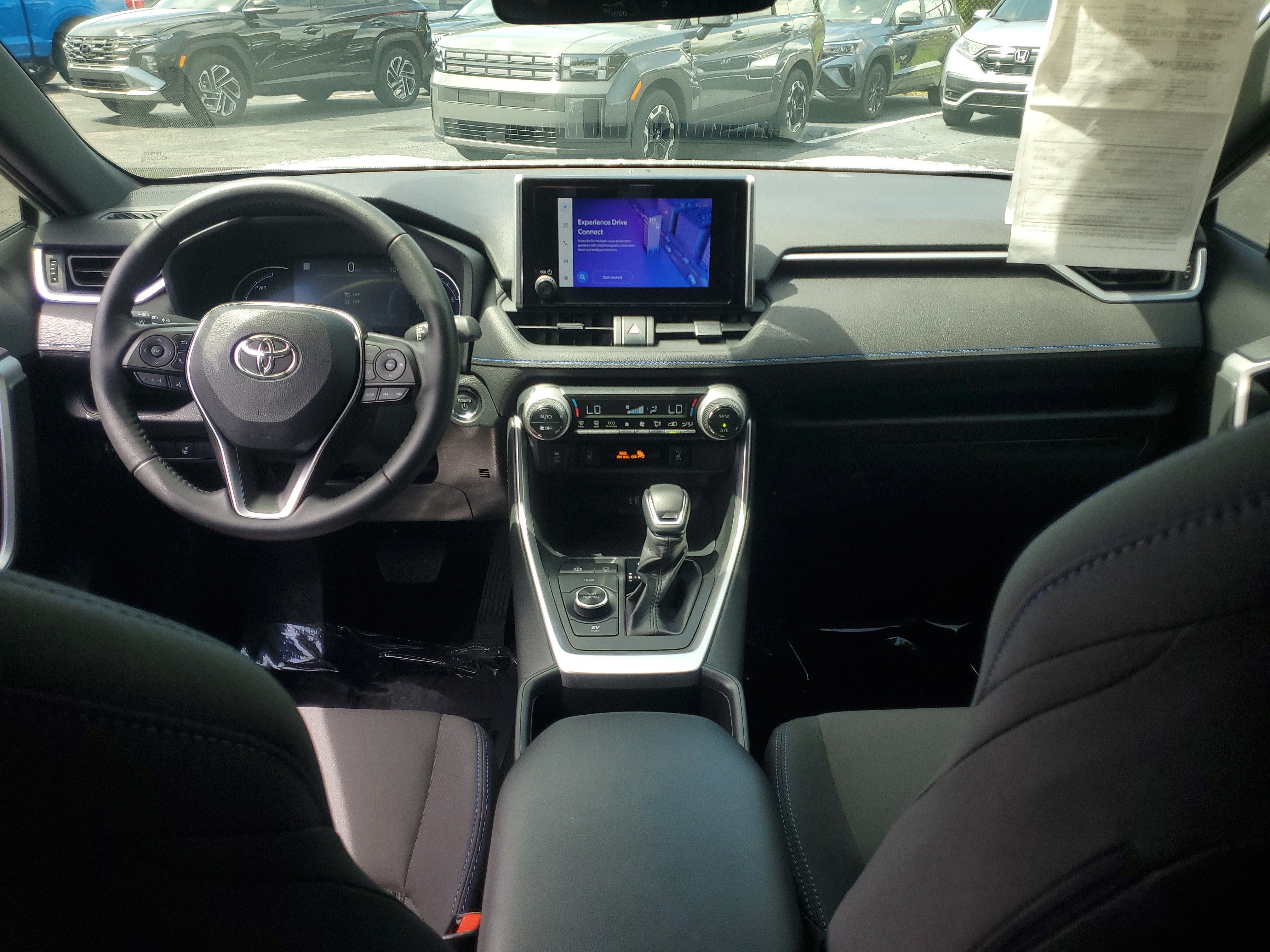 2023 Toyota RAV4 Hybrid SE