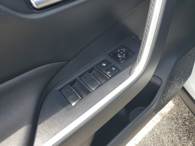 2023 Toyota RAV4 Hybrid SE