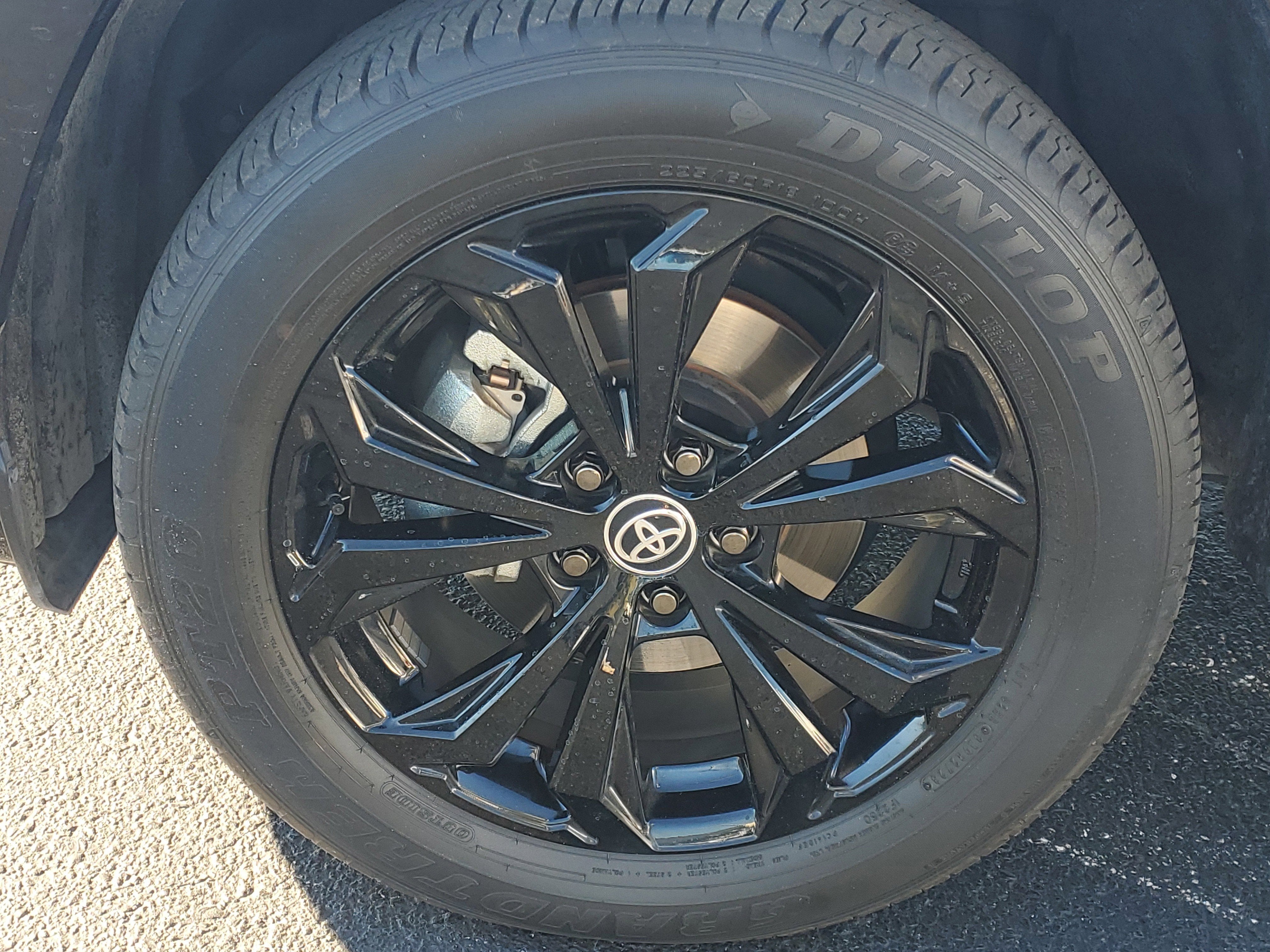 2023 Toyota RAV4 Hybrid SE