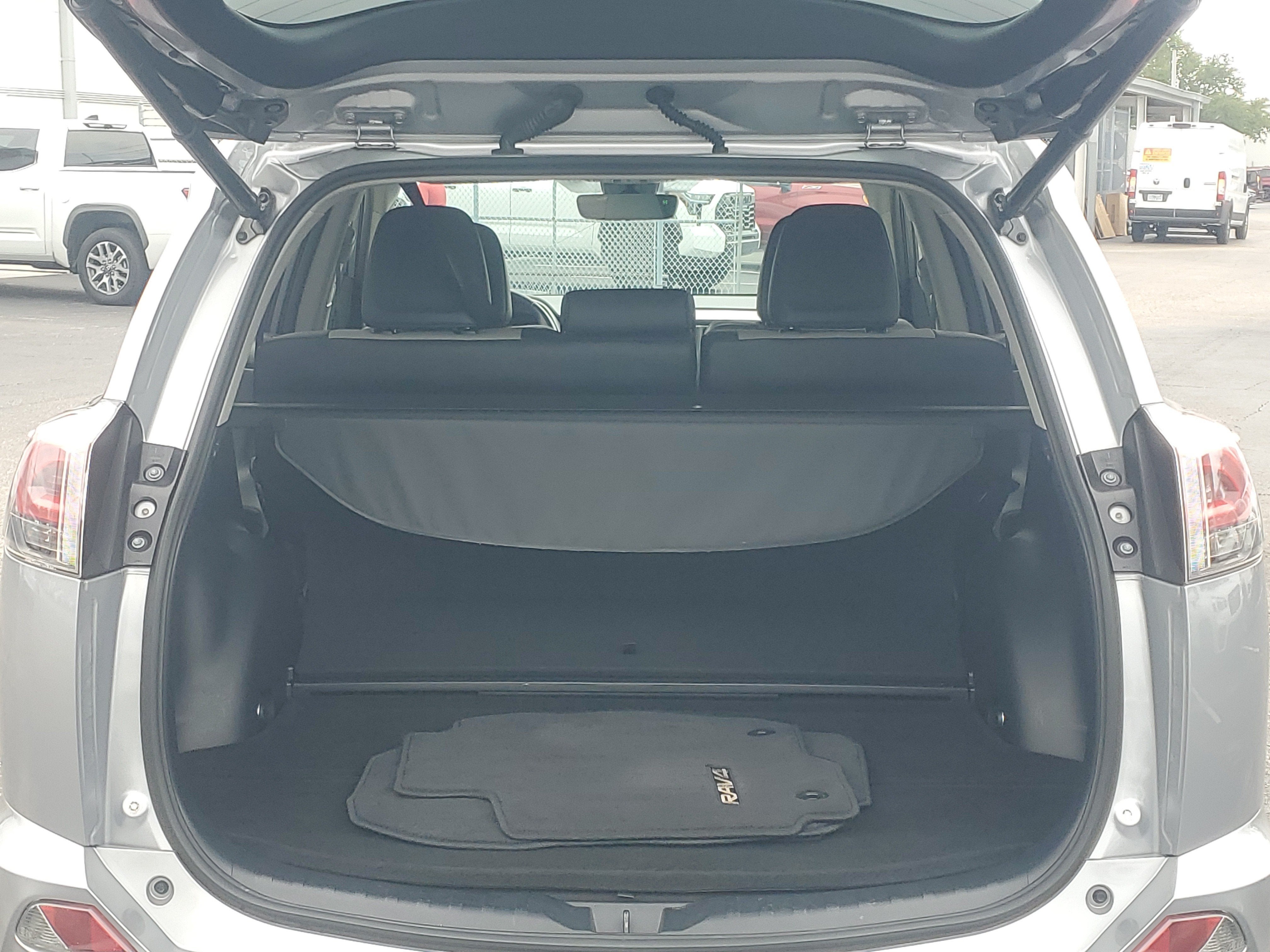2017 Toyota RAV4 Hybrid Limited