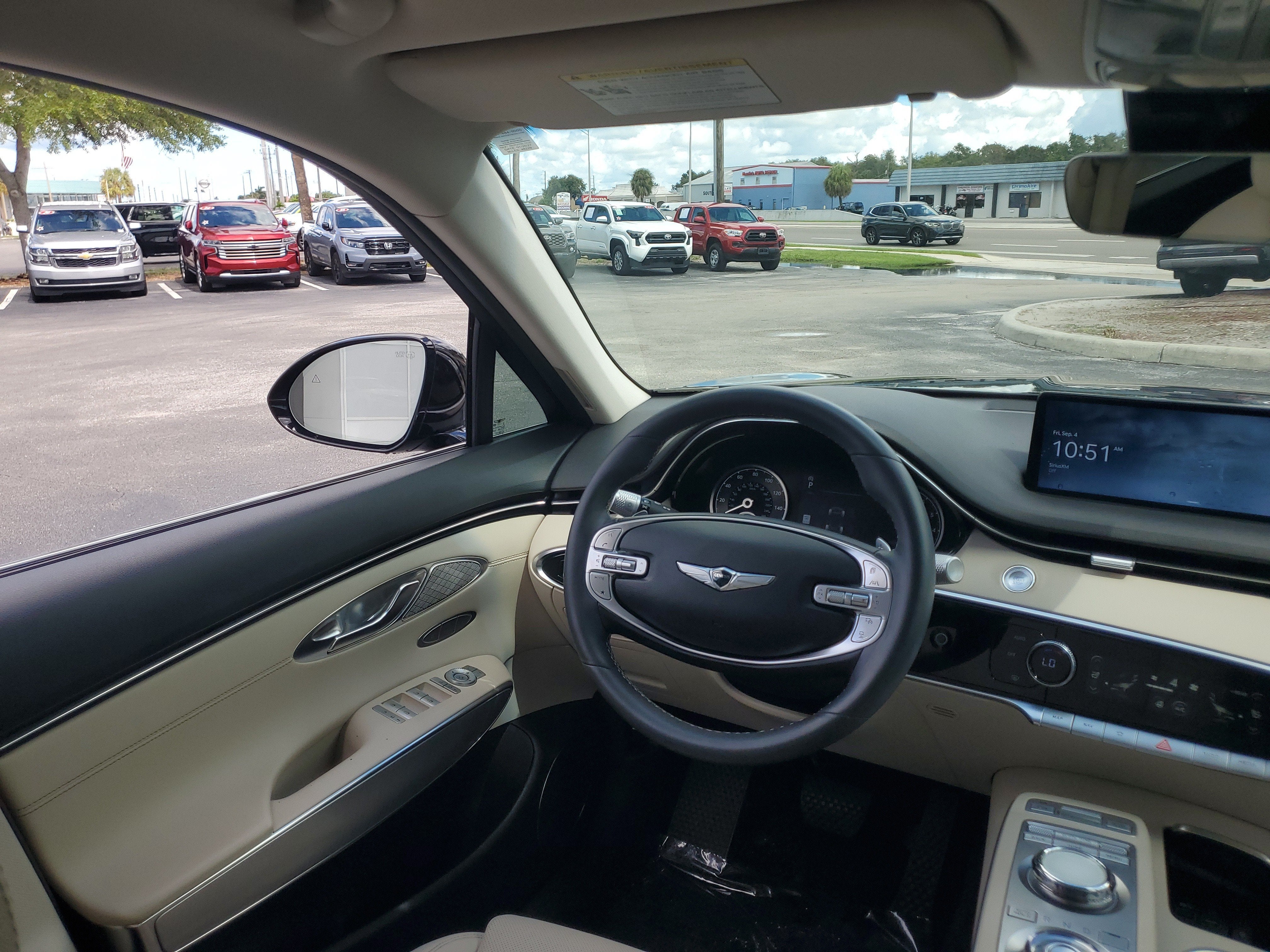 2023 Genesis GV70 2.5T