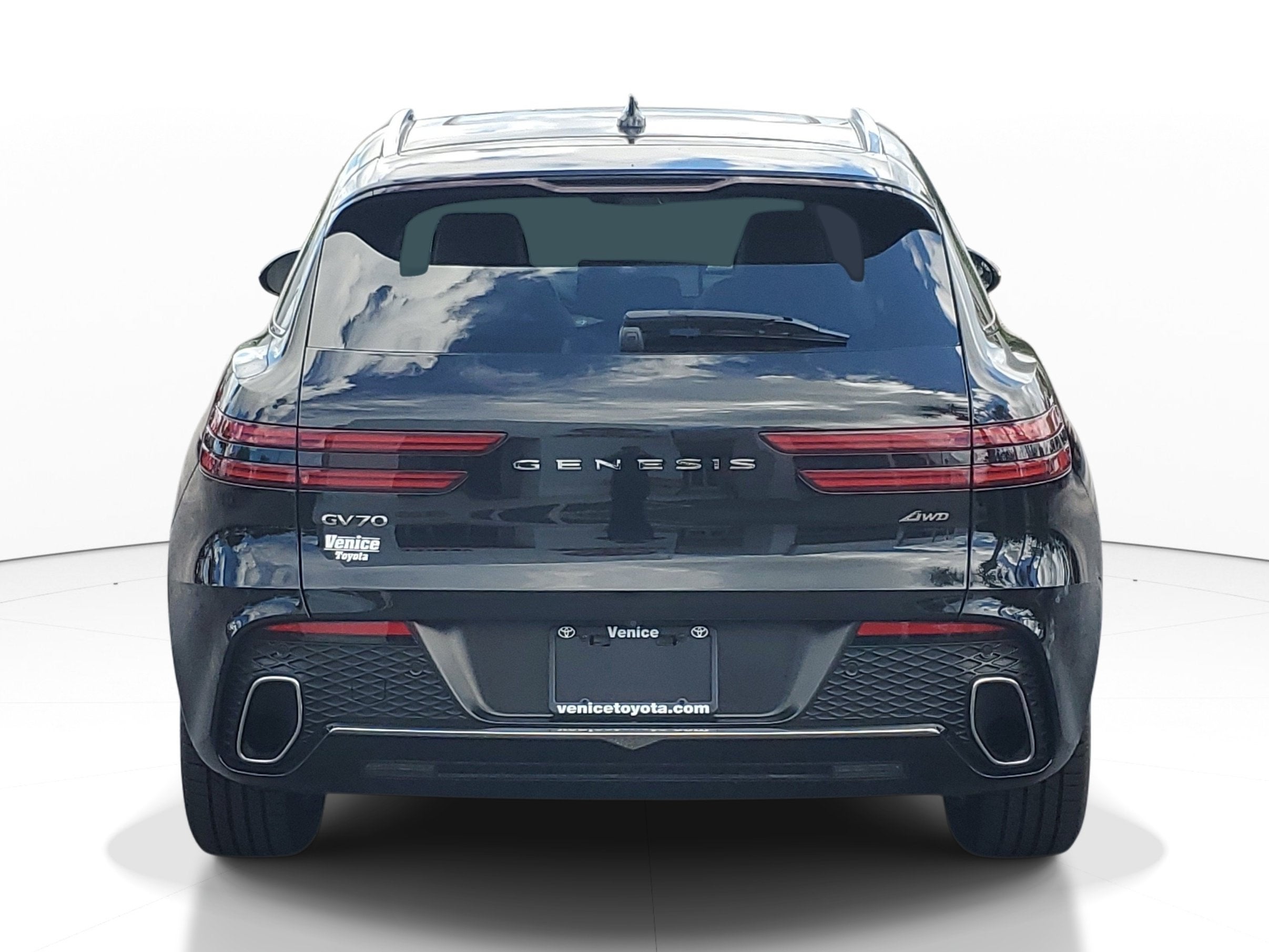 2023 Genesis GV70 2.5T