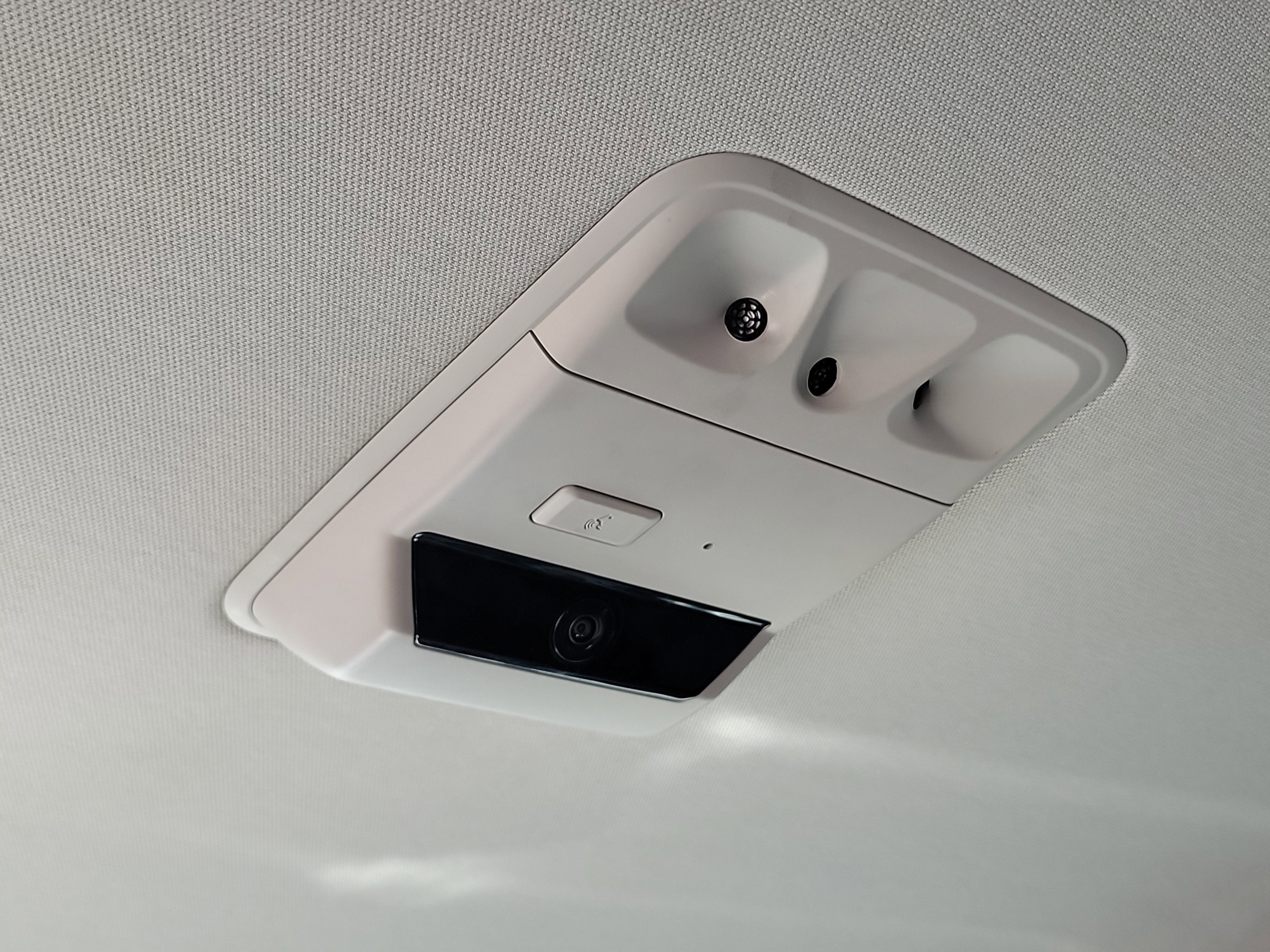 2023 Kia Carnival SX