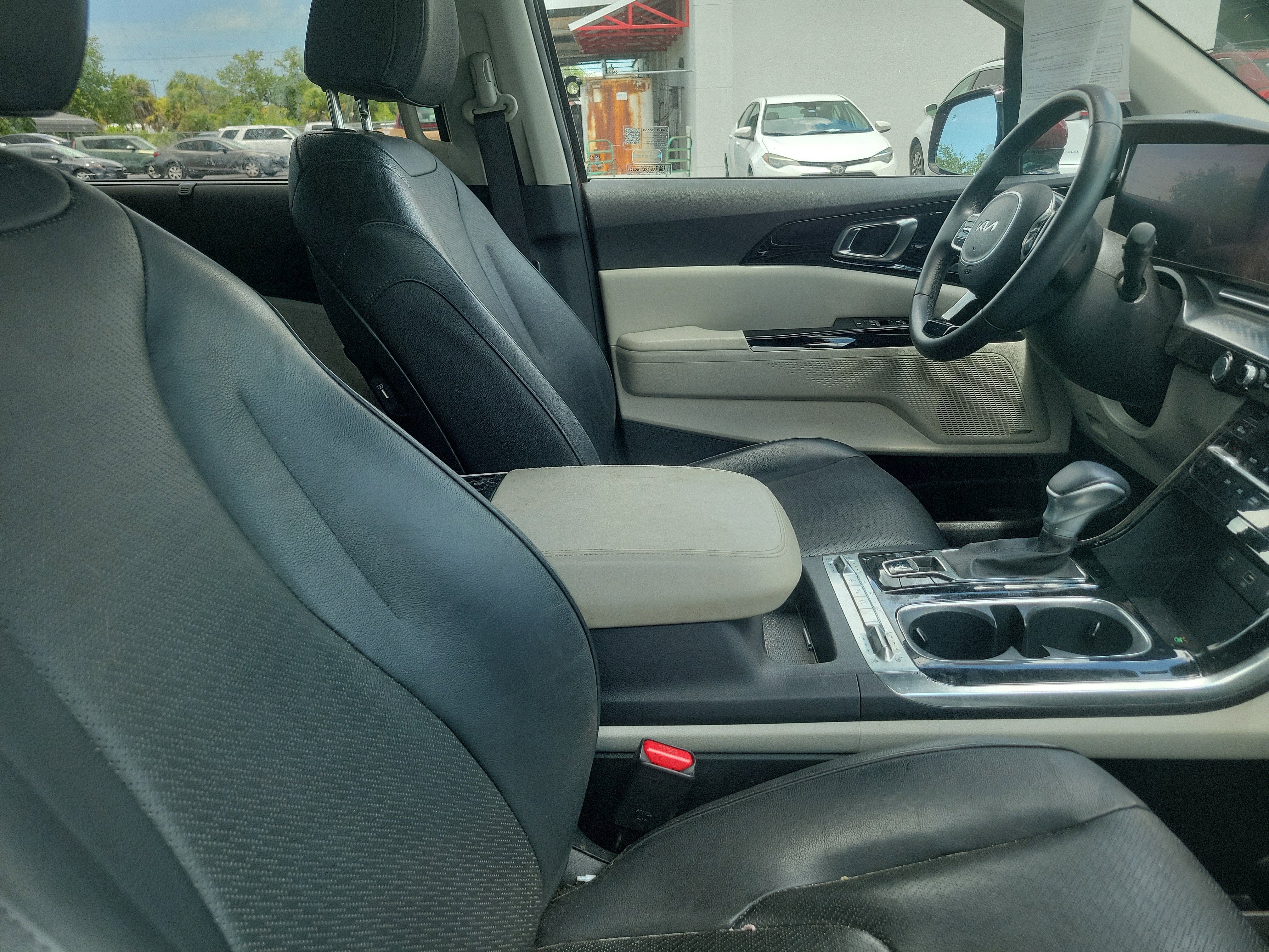 2024 Kia Carnival SX Prestige