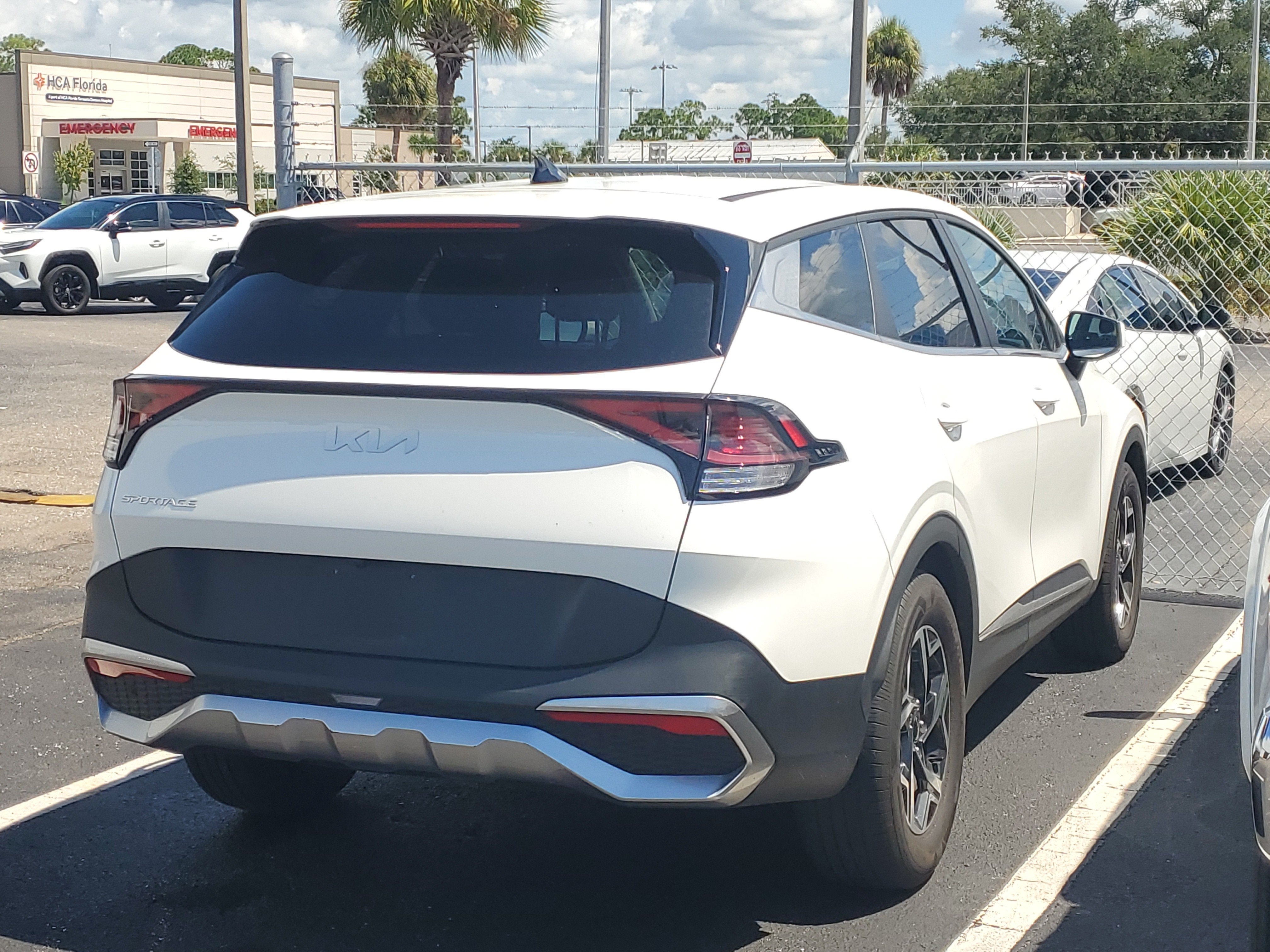 2024 Kia Sportage LX