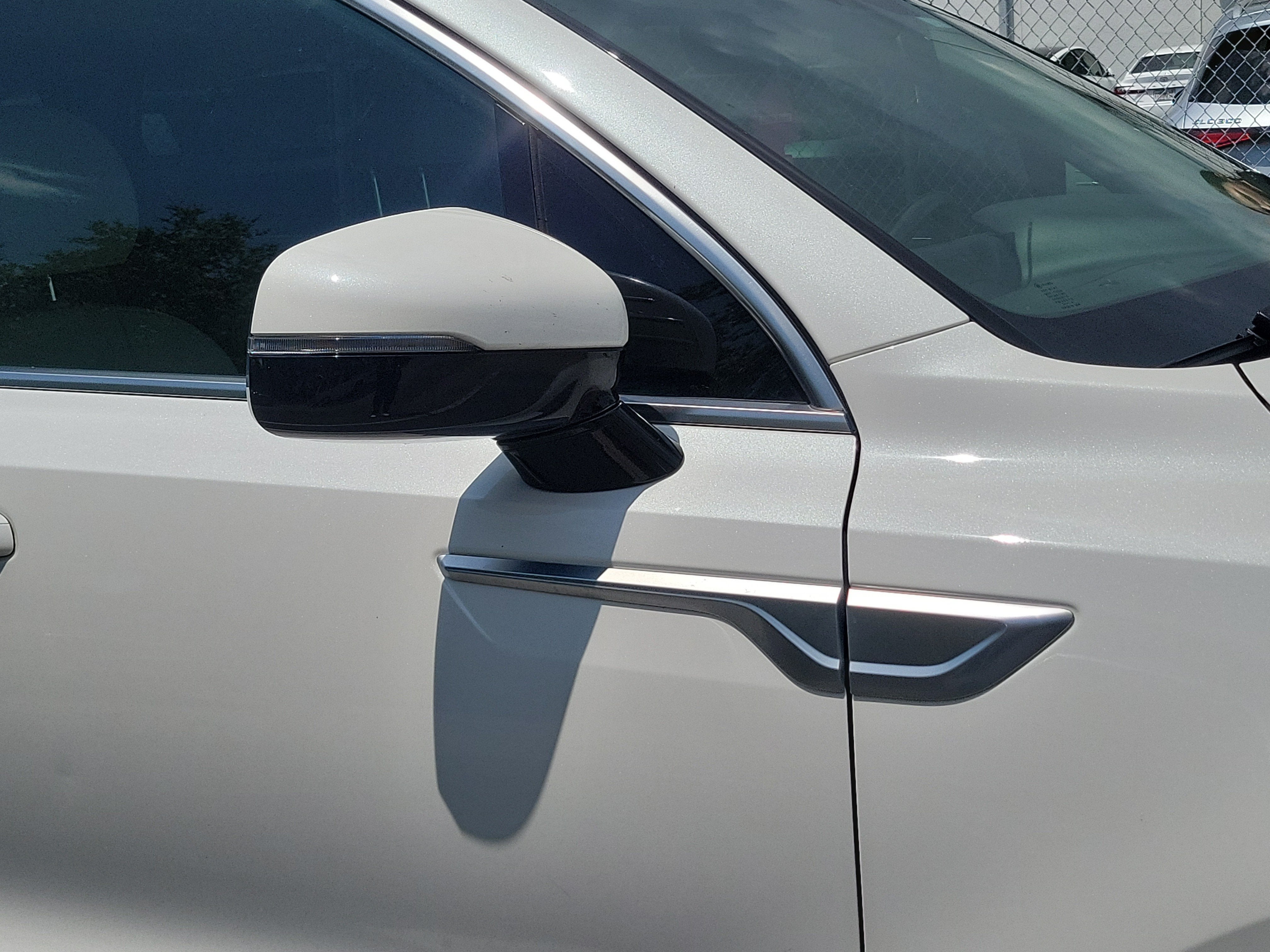 2022 Kia Sorento Hybrid EX