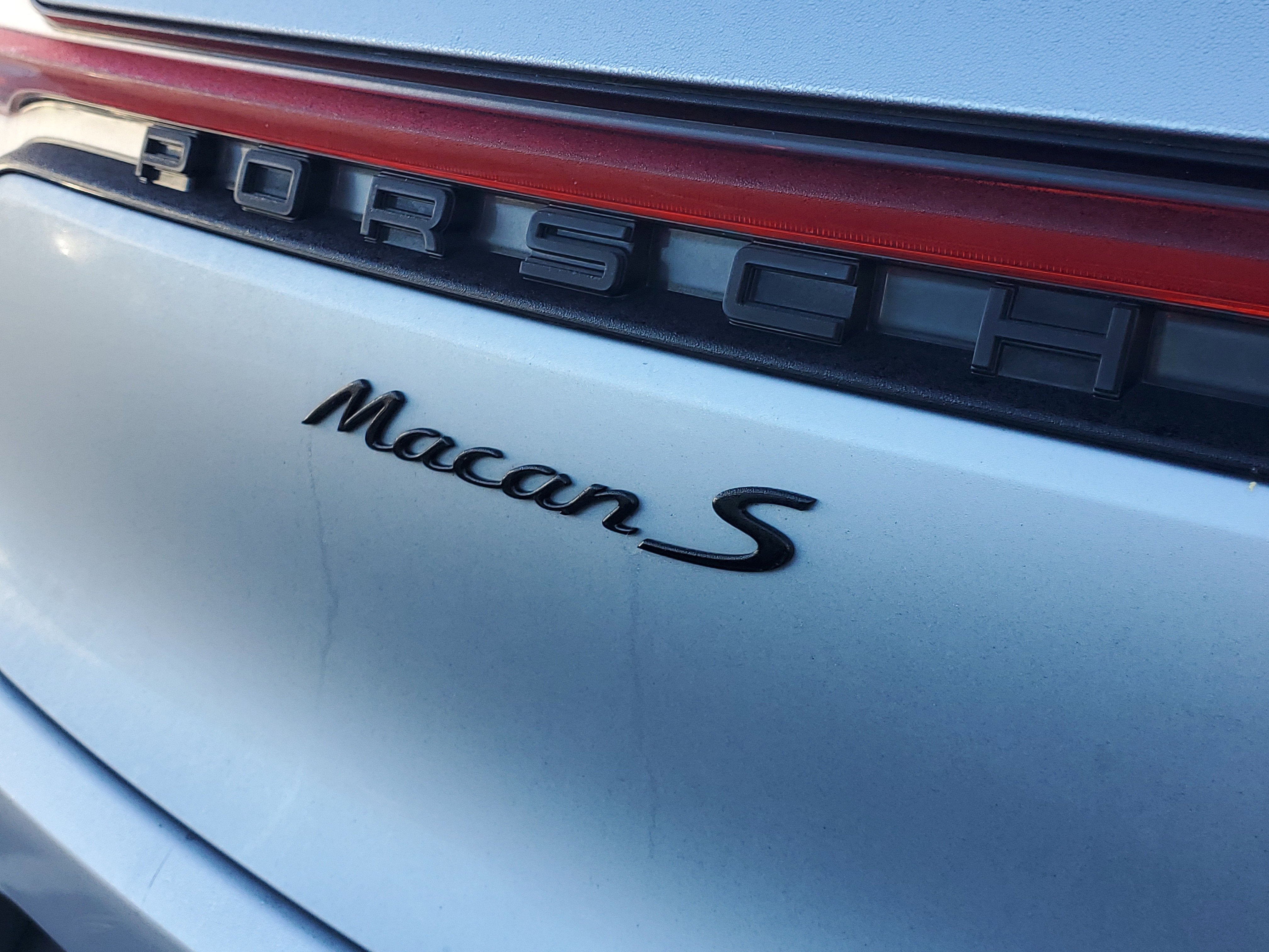 2021 Porsche Macan S