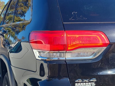 2019 Jeep Grand Cherokee Laredo E