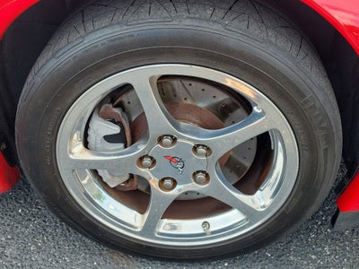 2004 Chevrolet Corvette 2dr Cpe