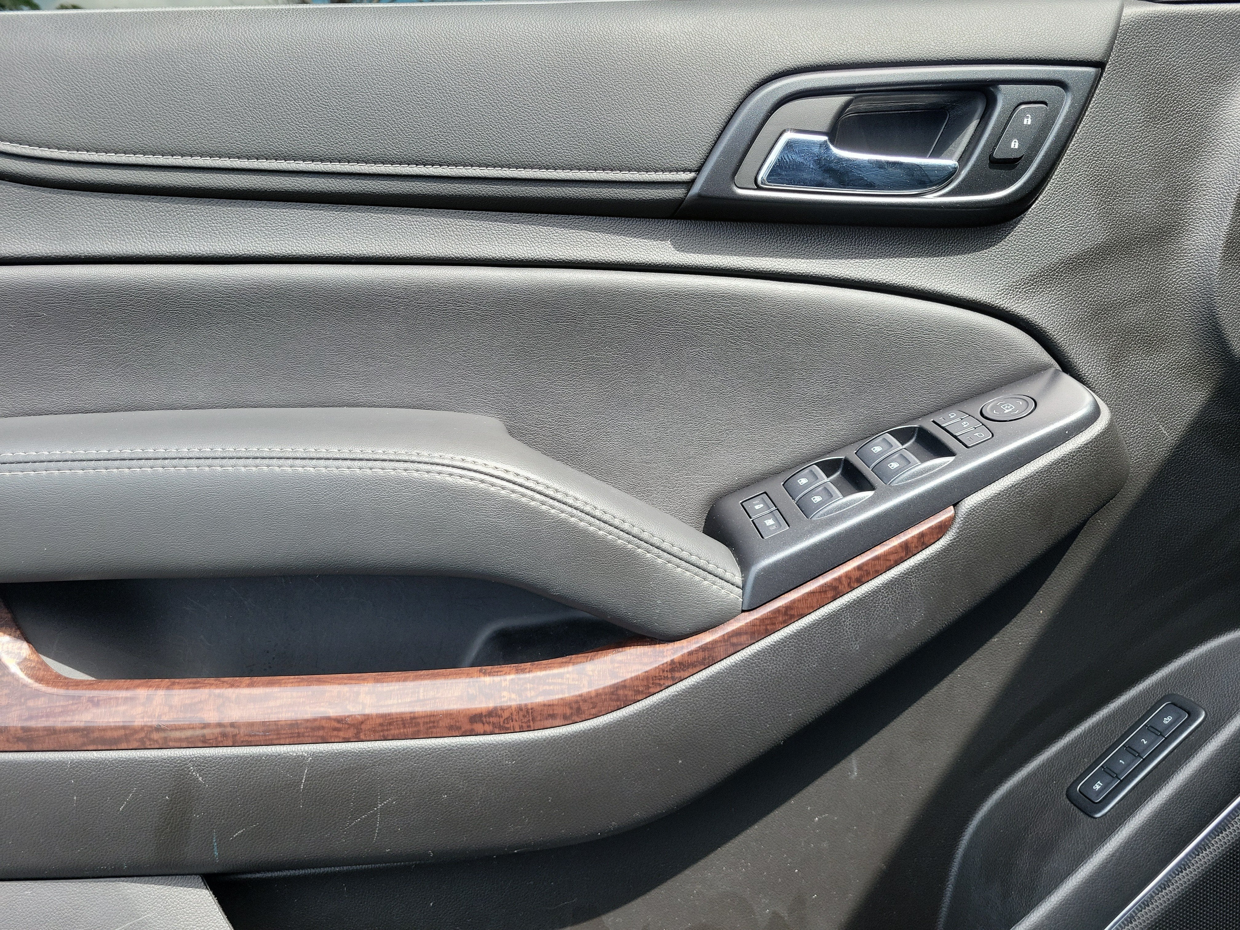 2020 GMC Yukon SLT
