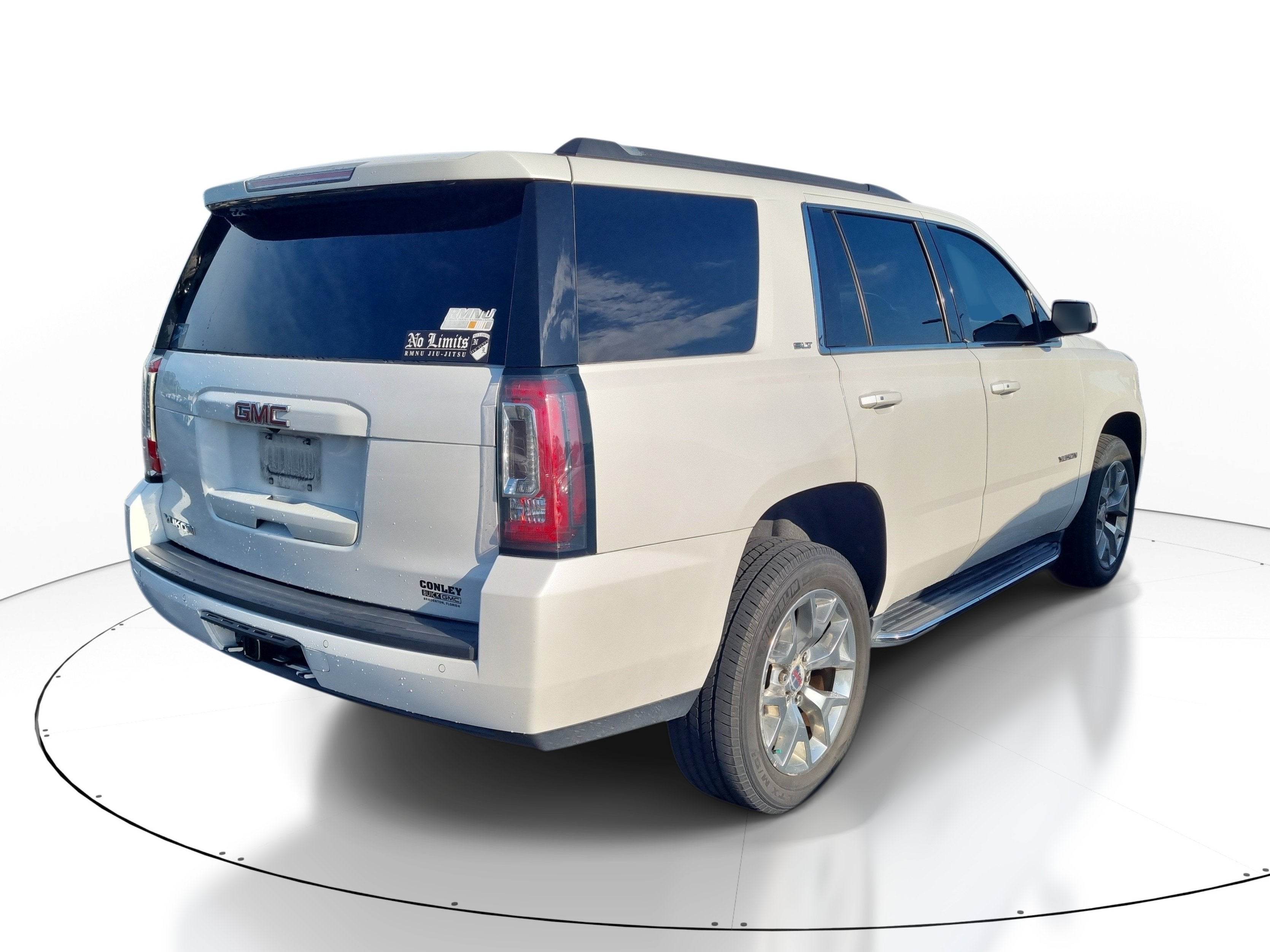2020 GMC Yukon SLT