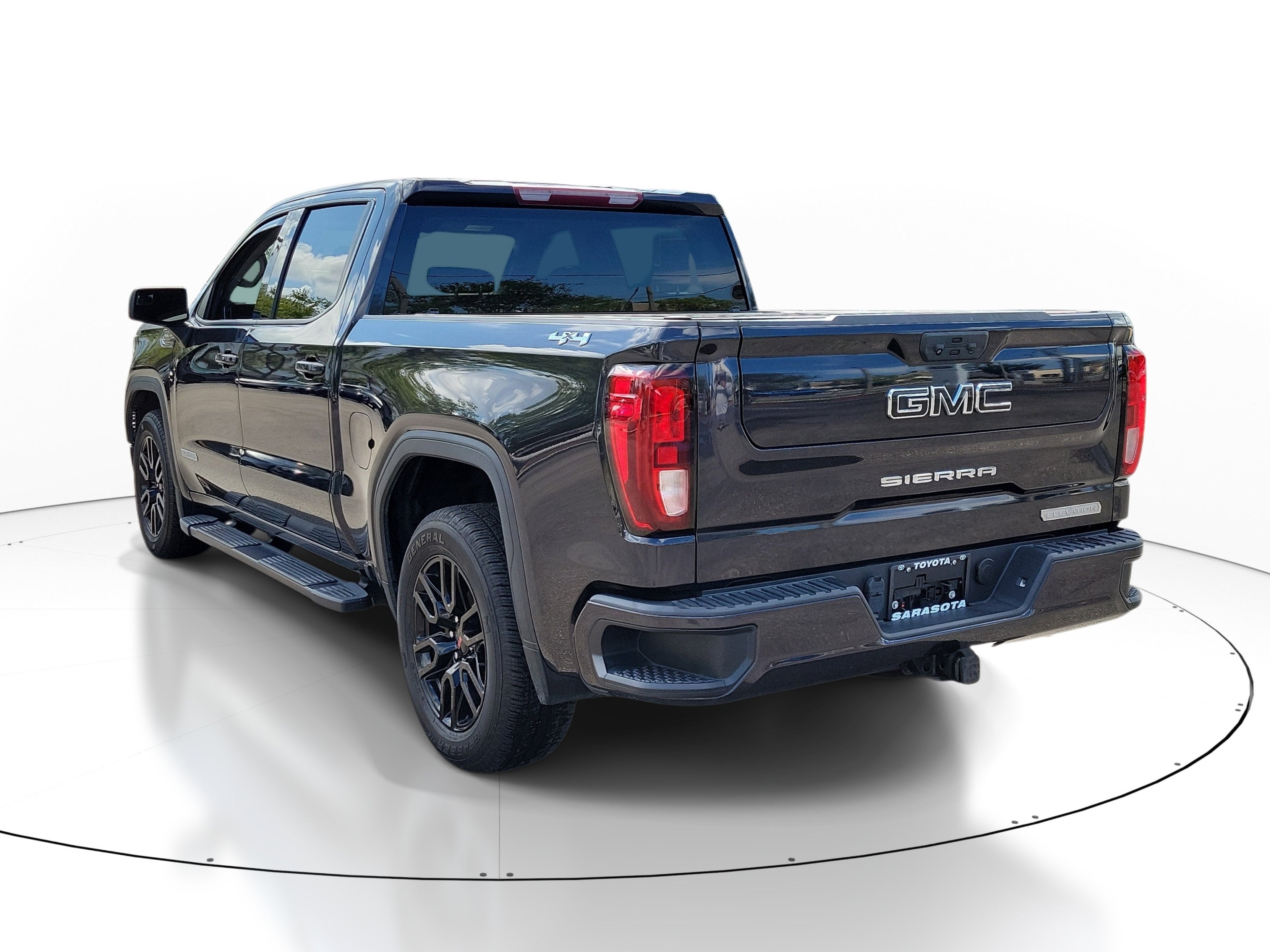 2022 GMC Sierra 1500 Elevation