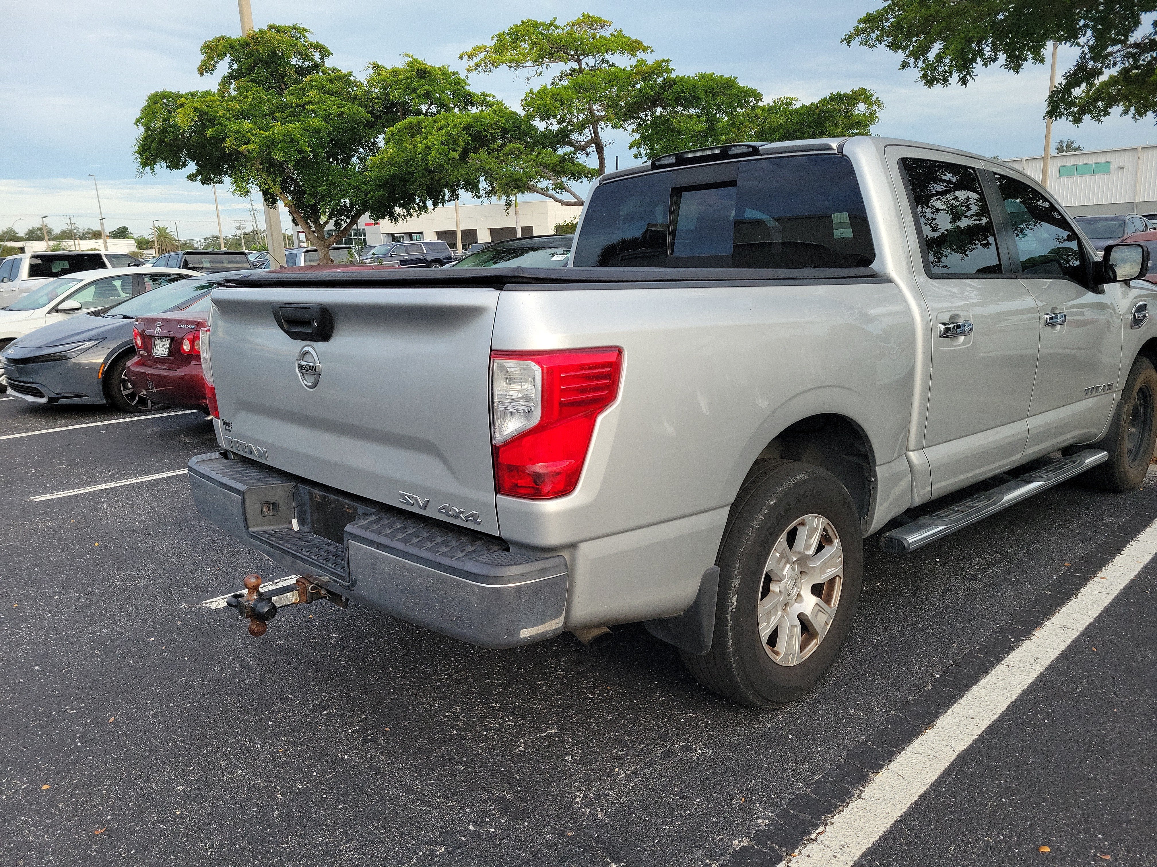 2017 Nissan Titan SV