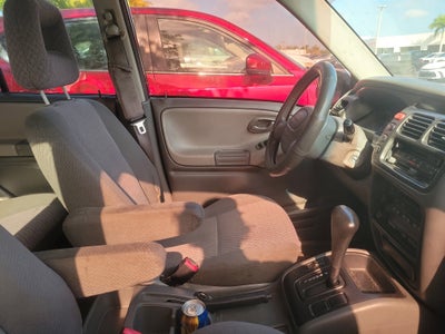 2003 Chevrolet Tracker Base