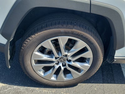 2024 Toyota RAV4 XLE Premium
