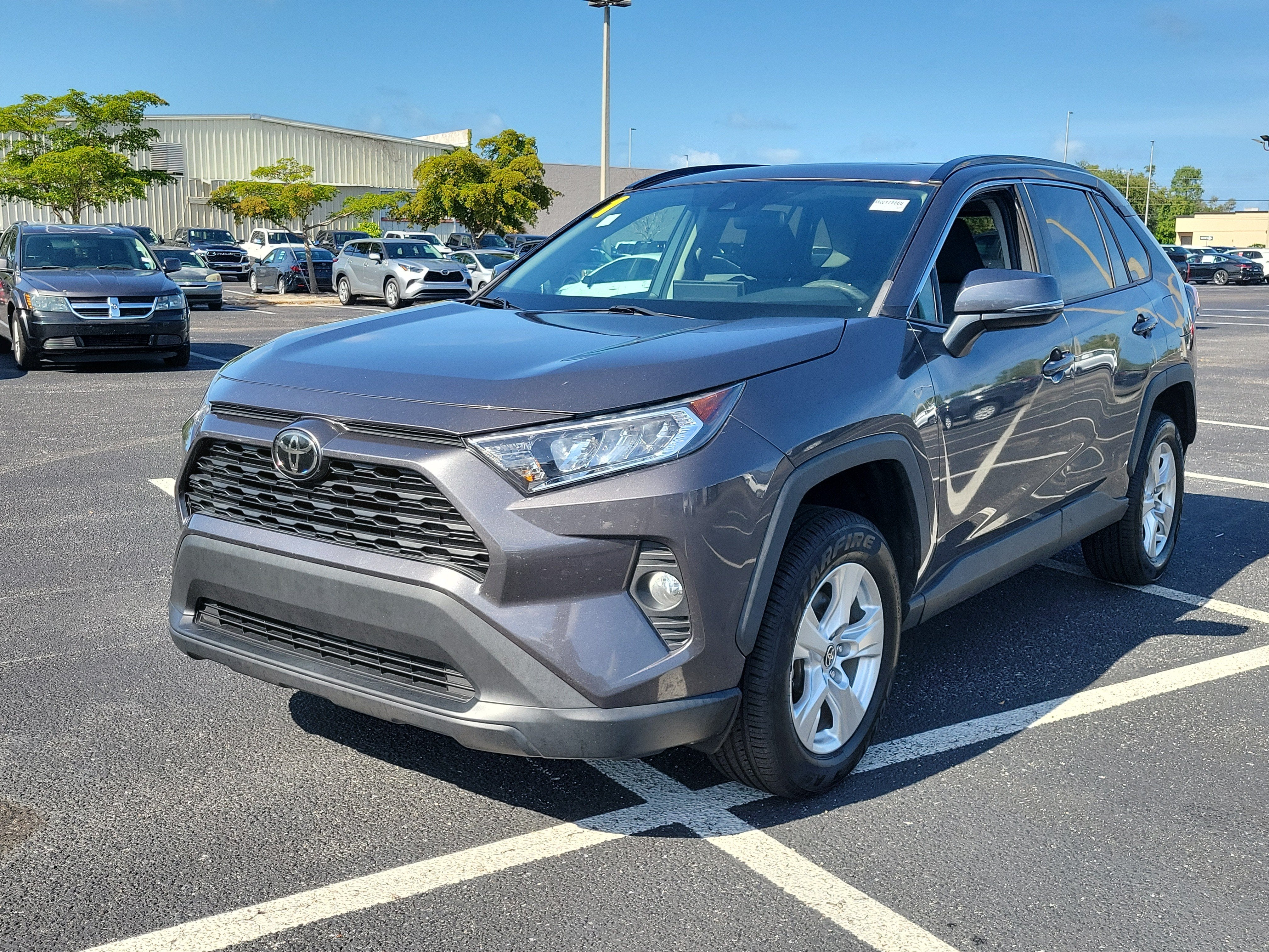 2021 Toyota RAV4 XLE