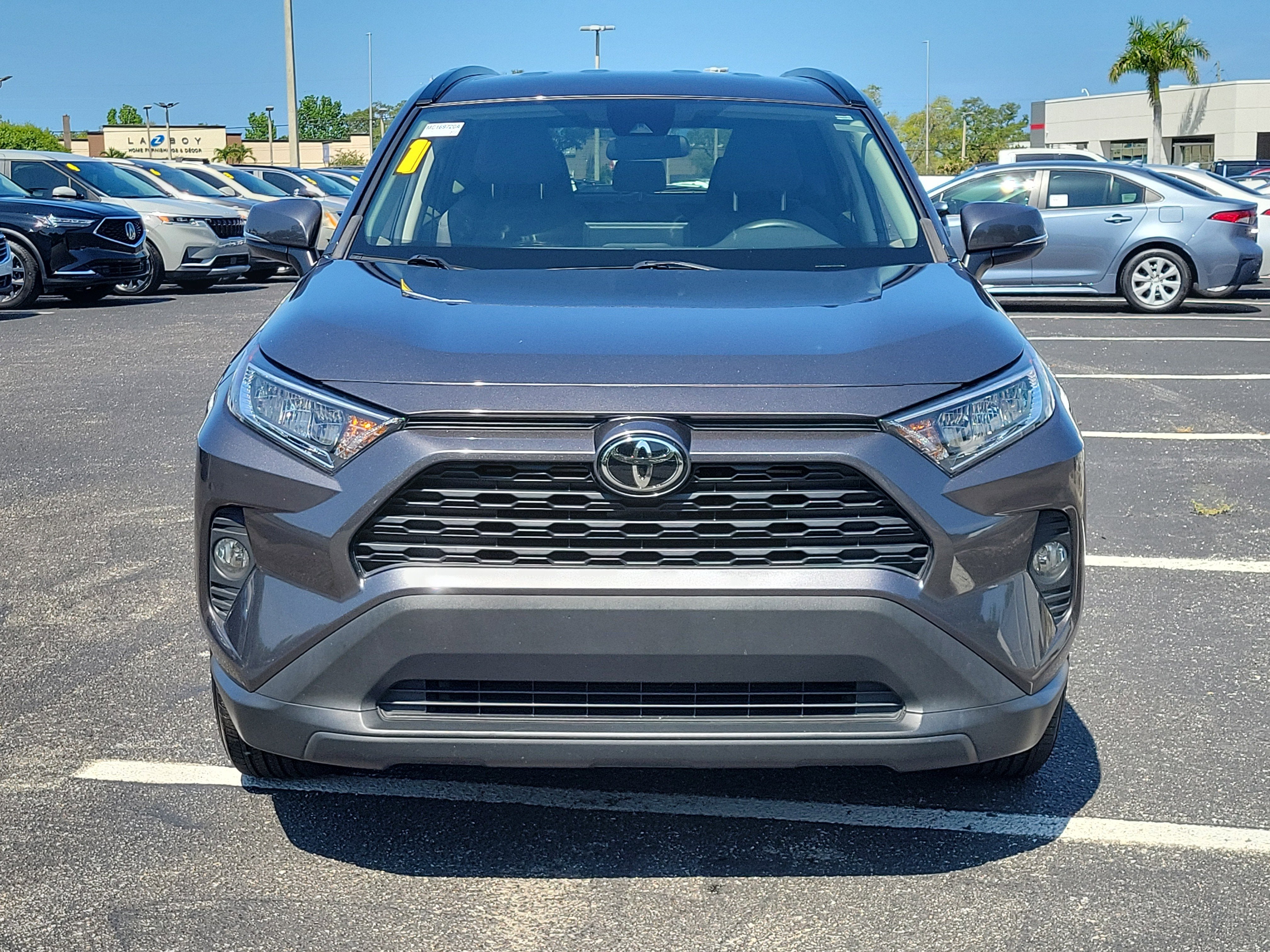 2021 Toyota RAV4 XLE