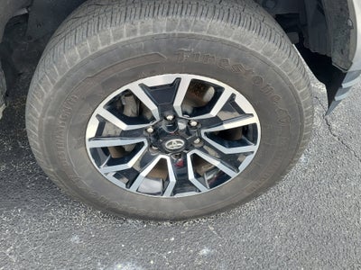 2022 Toyota Tacoma SR5