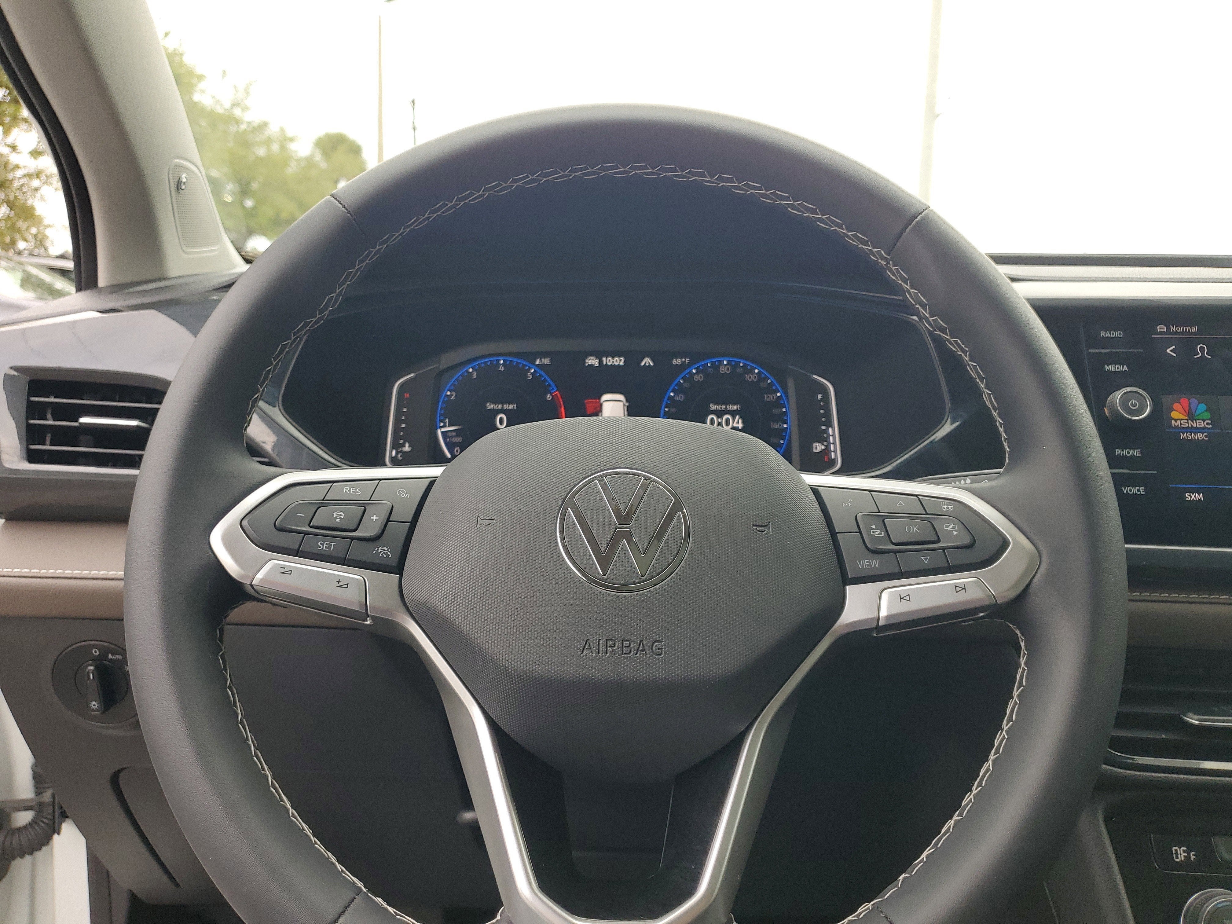 2024 Volkswagen Taos 1.5T SEL