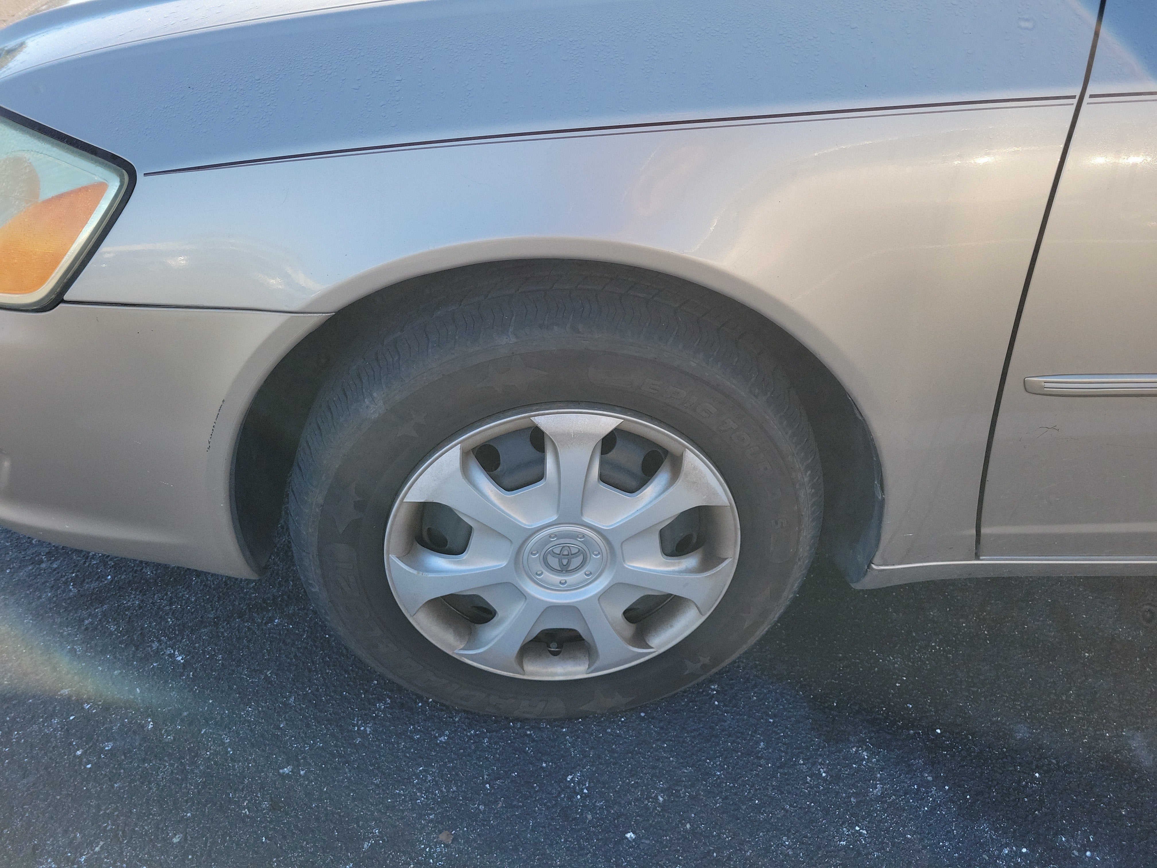 2003 Toyota Avalon XL
