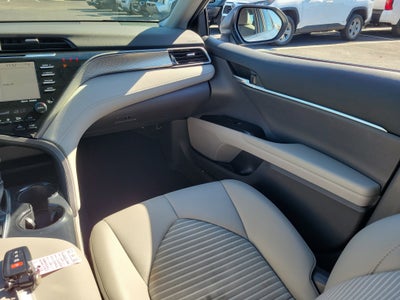 2020 Toyota Camry Hybrid SE