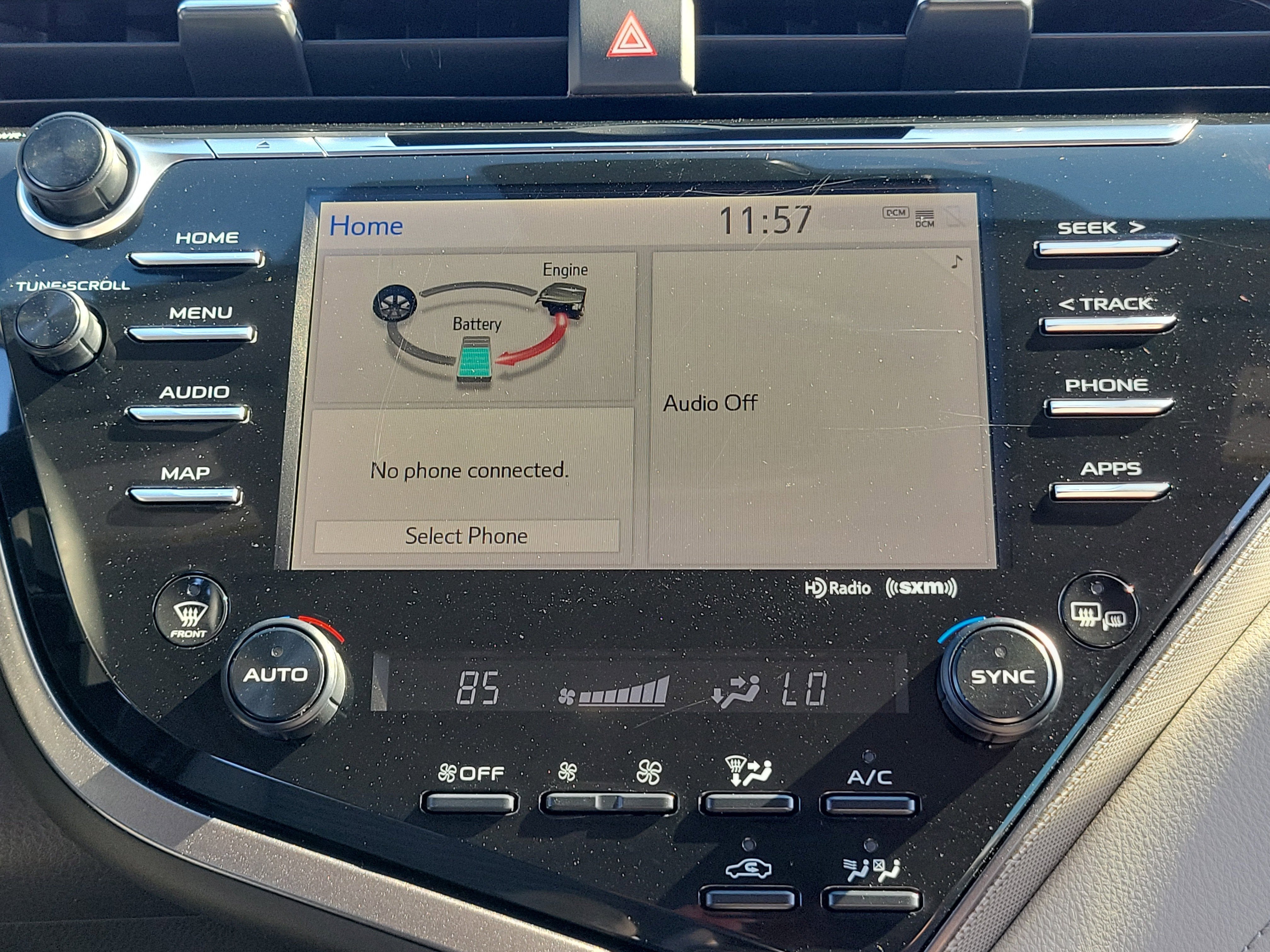 2020 Toyota Camry Hybrid SE