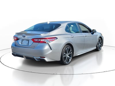2020 Toyota Camry Hybrid SE