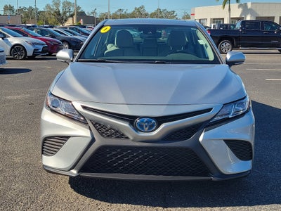 2020 Toyota Camry Hybrid SE