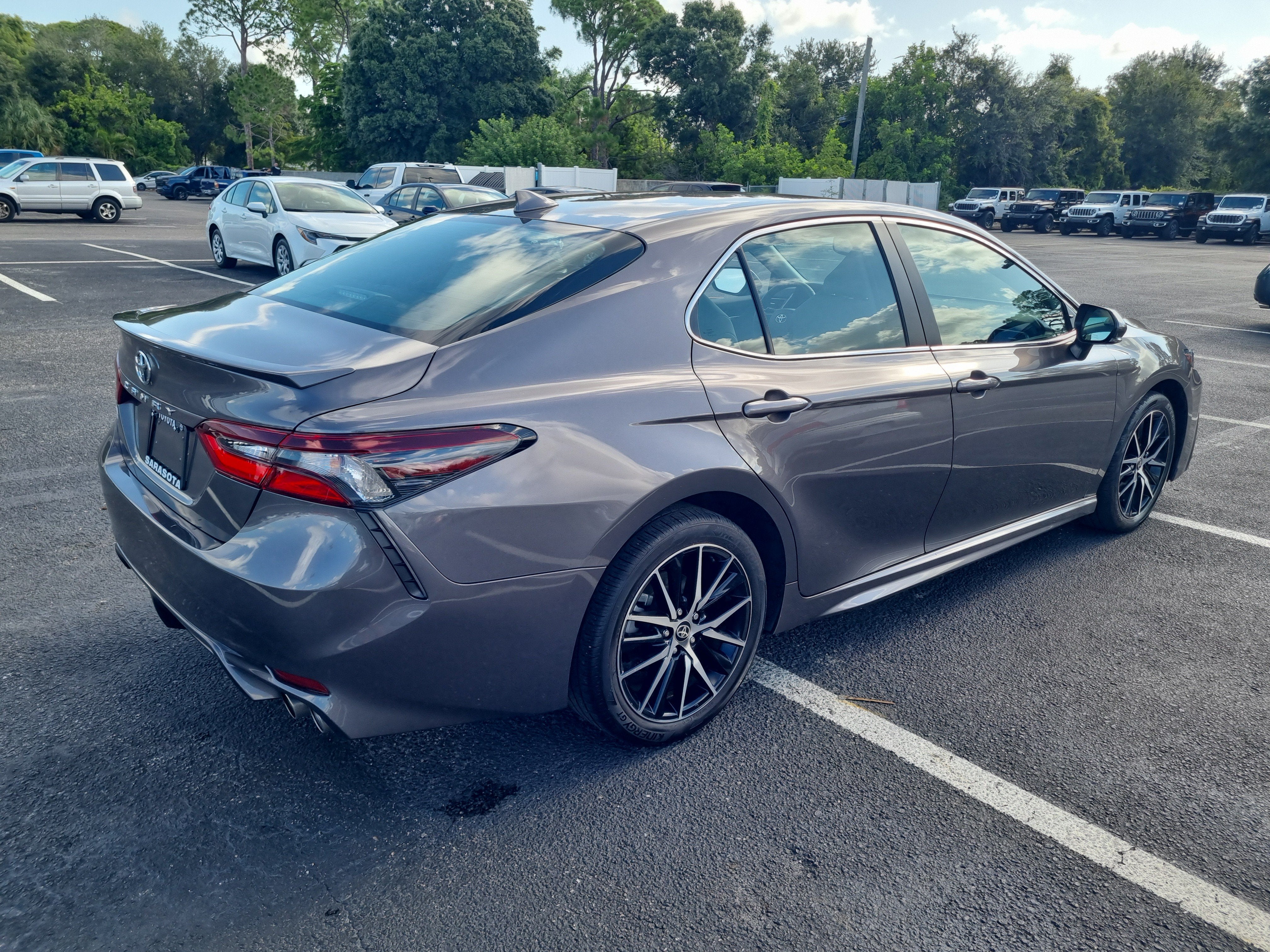 2024 Toyota Camry SE