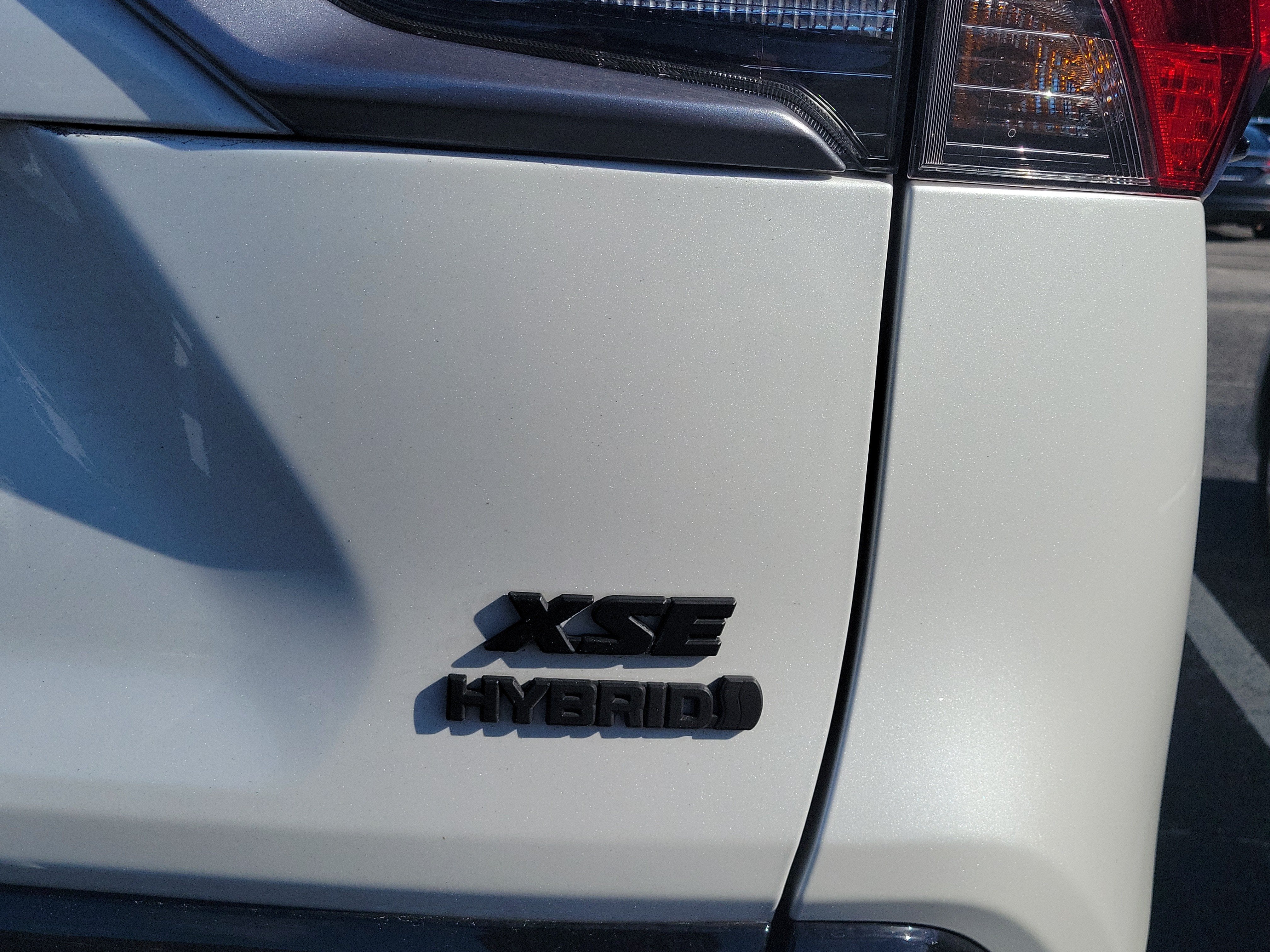 2022 Toyota RAV4 Hybrid XSE