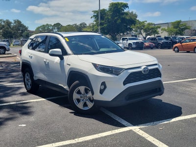2021 Toyota RAV4 Hybrid XLE