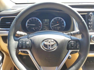 2016 Toyota Highlander Limited Platinum V6