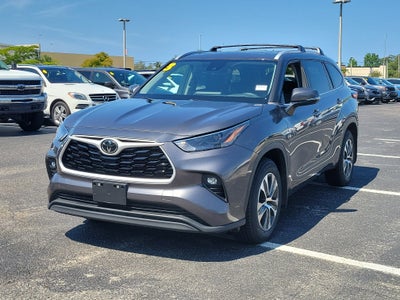 2023 Toyota Highlander XLE