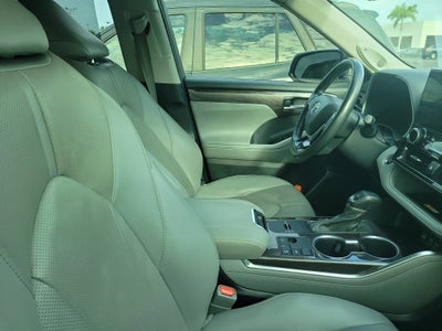2023 Toyota Highlander Limited