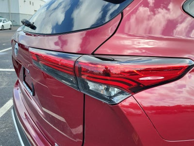 2022 Toyota Highlander XSE