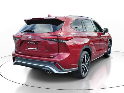 2022 Toyota Highlander XSE