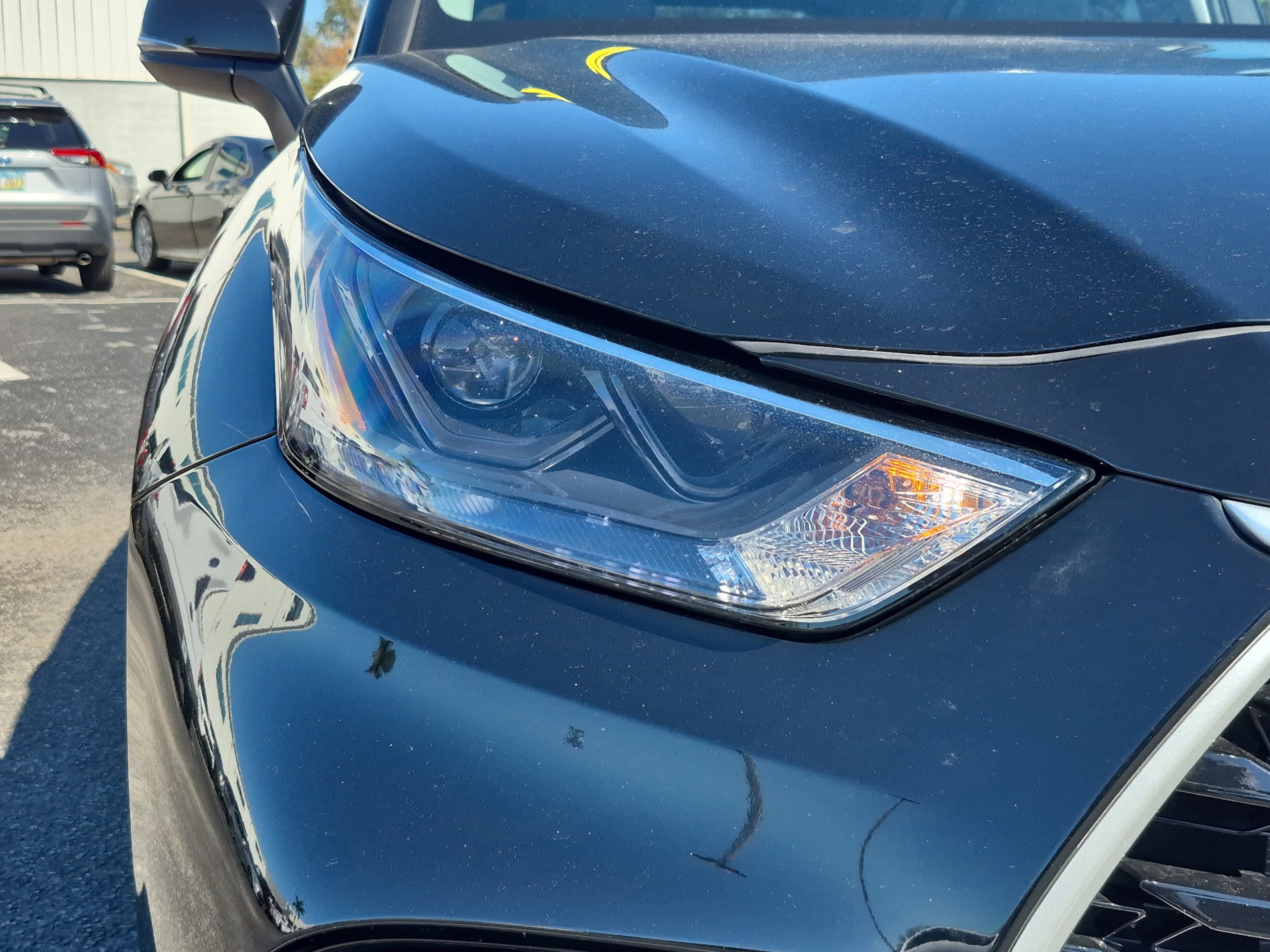 2022 Toyota Highlander LE