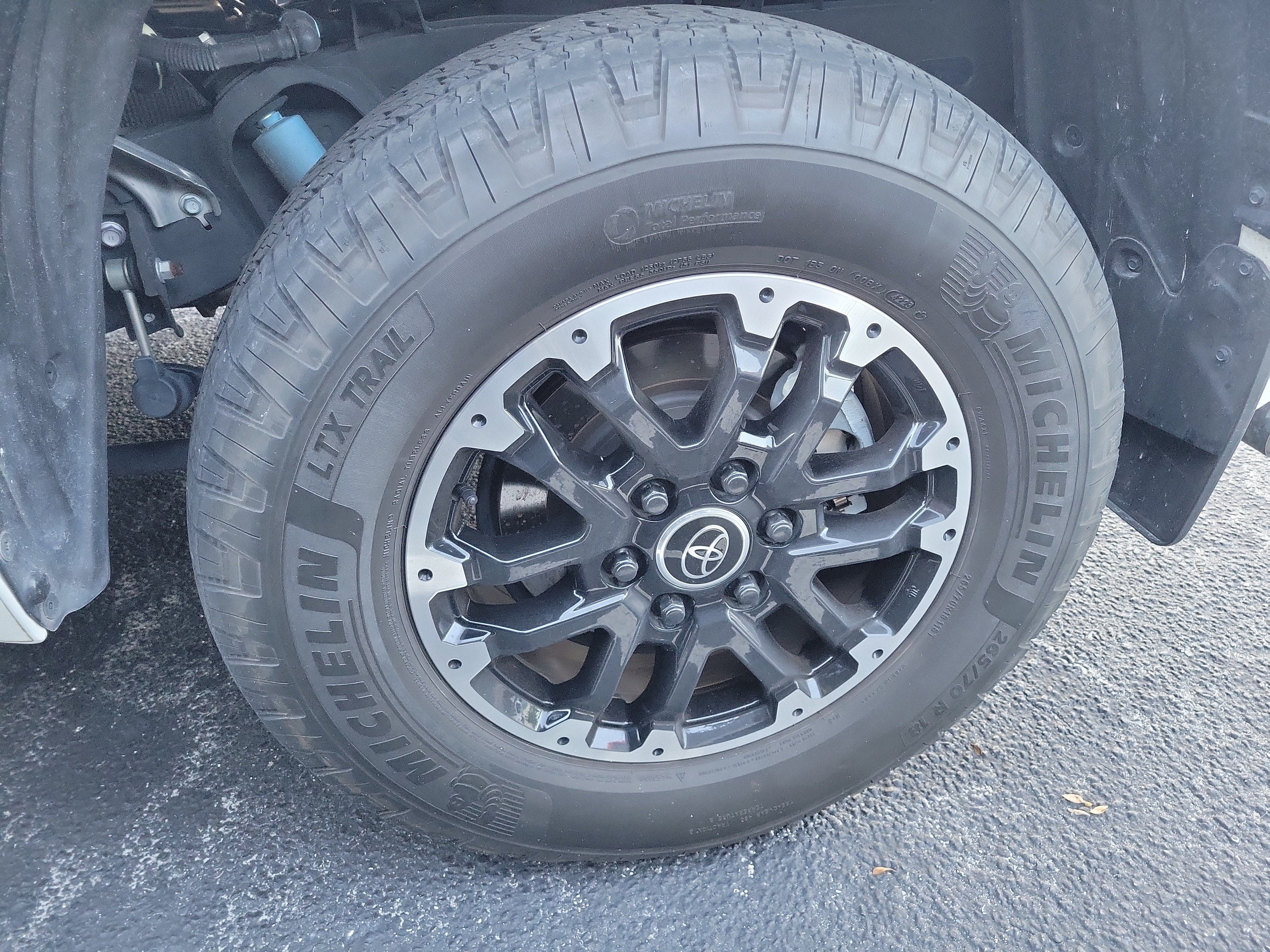 2024 Toyota Tundra SR5