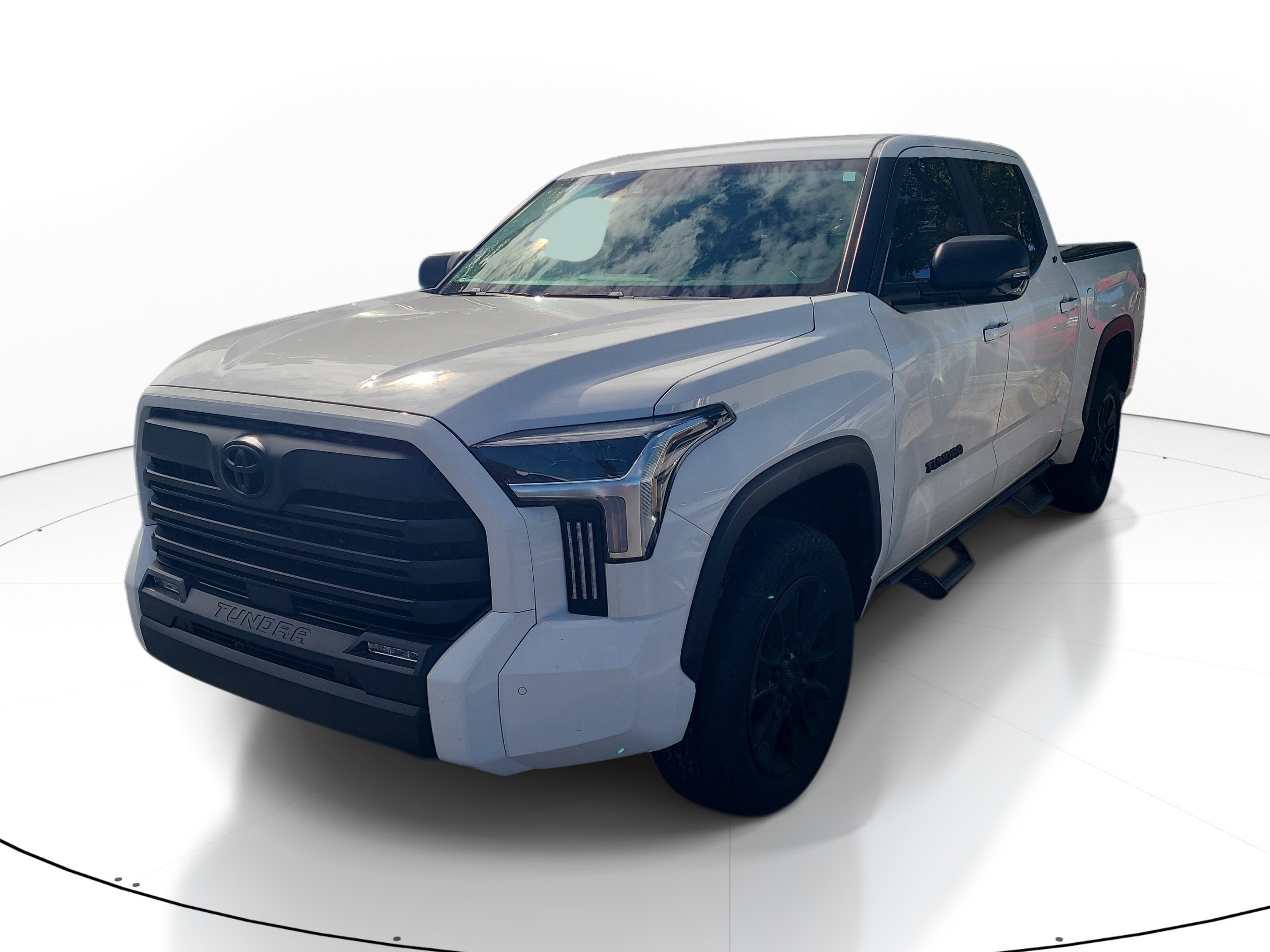 2024 Toyota Tundra 4WD SR5