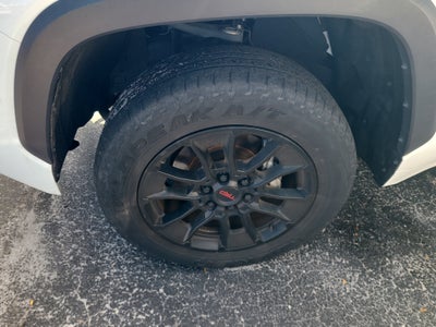 2024 Toyota Tundra 4WD SR5
