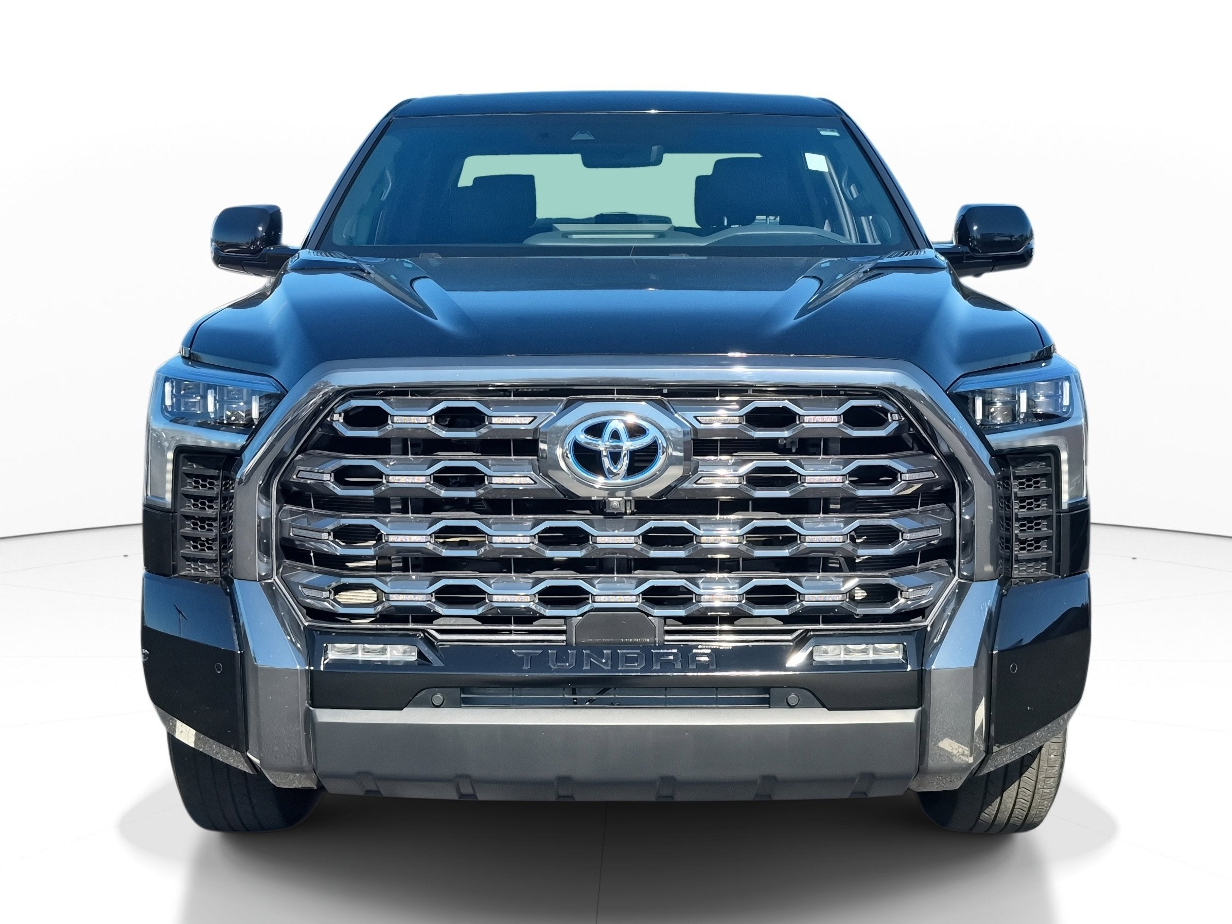 2024 Toyota Tundra Hybrid Platinum