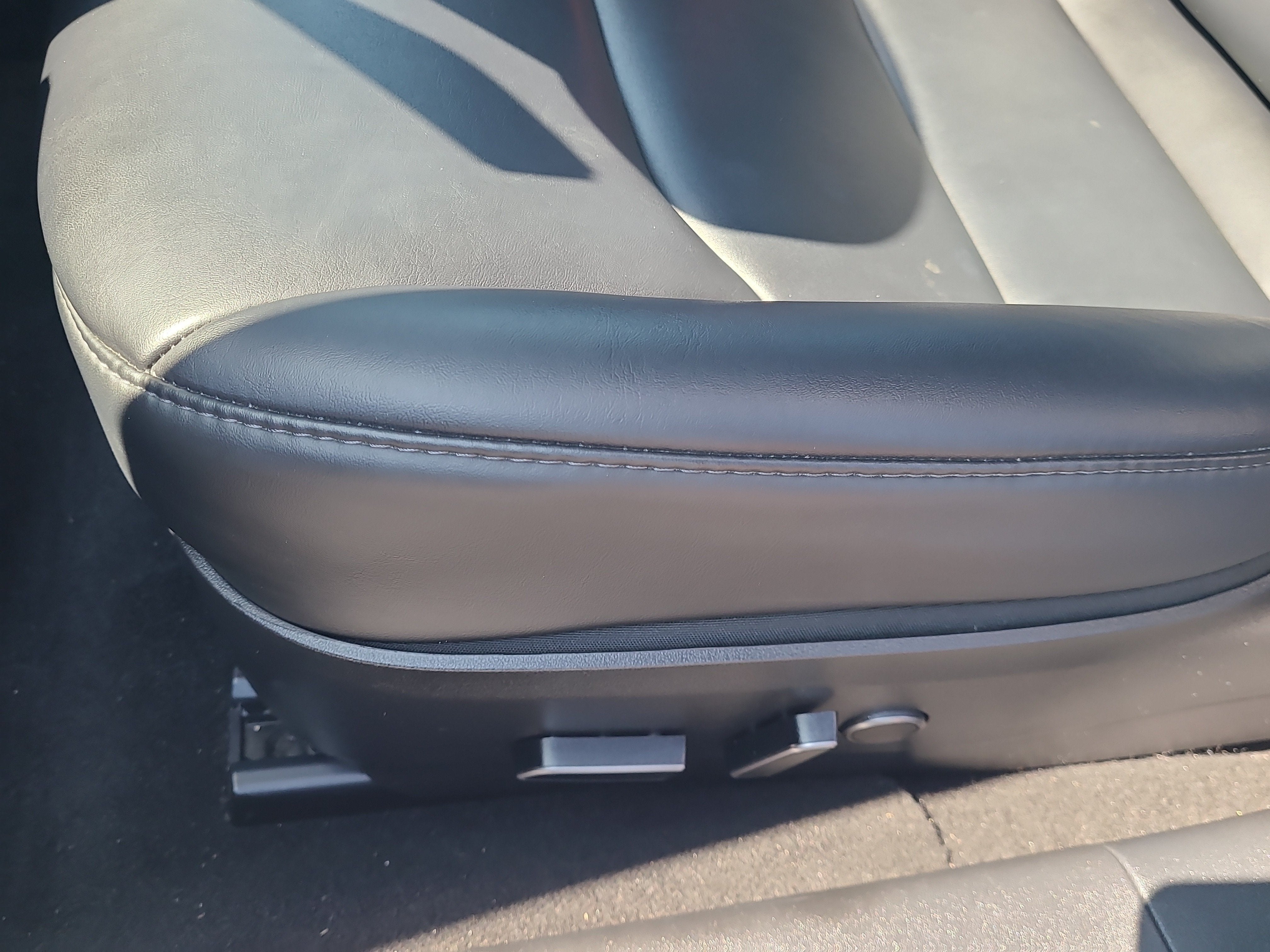 2023 Tesla Model 3 RWD